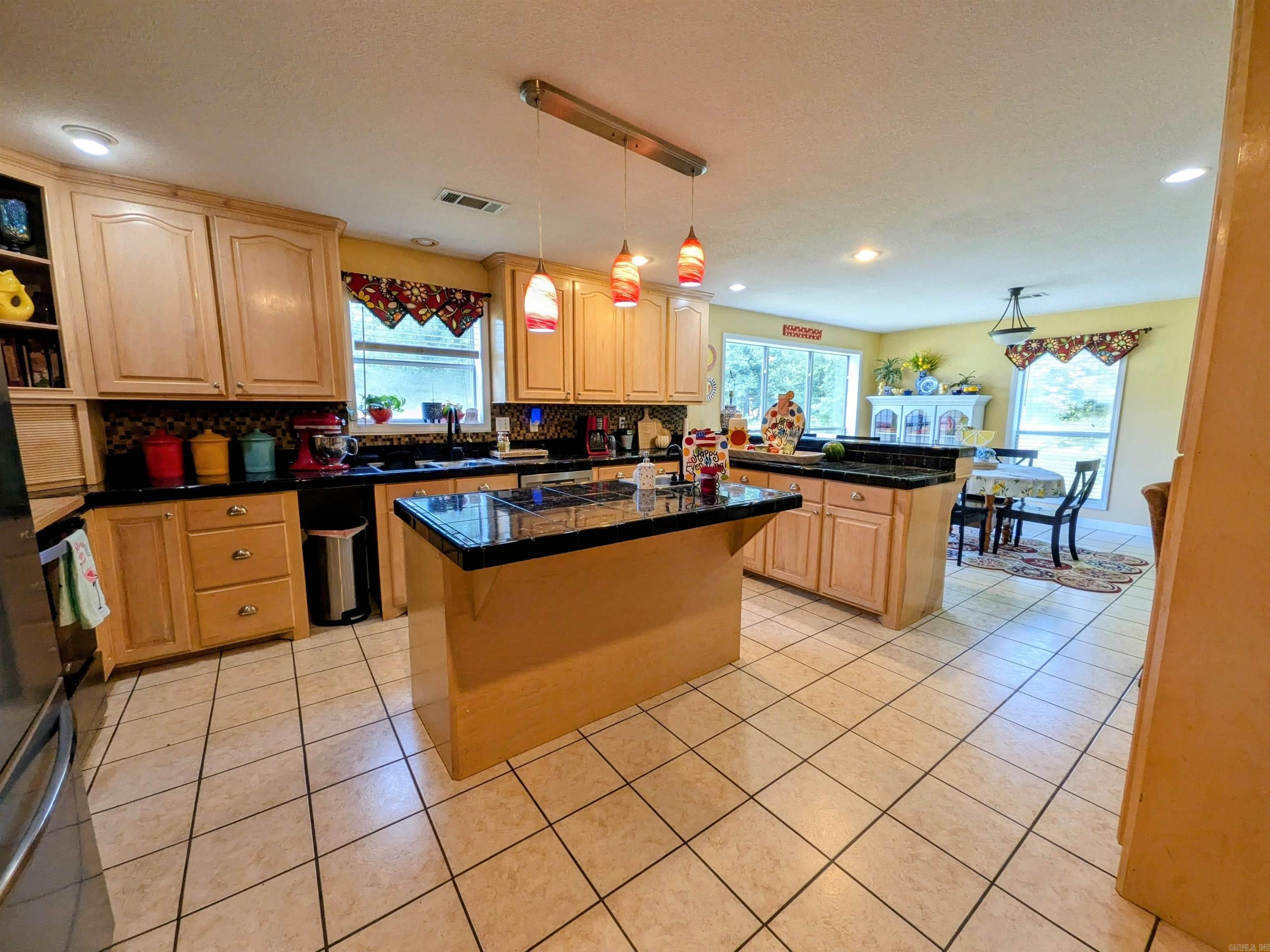152 Dynamic Property Photo 9