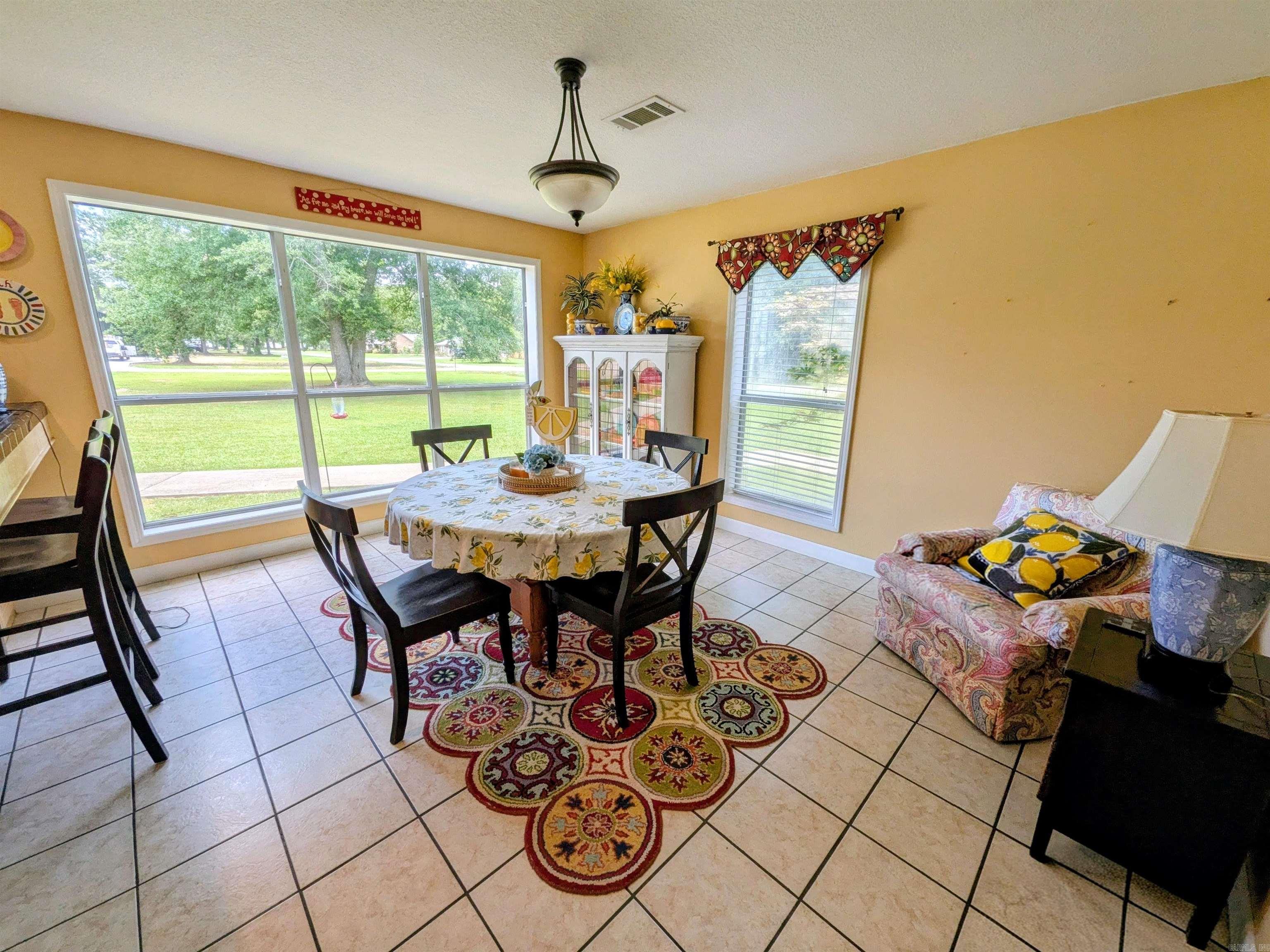 152 Dynamic Property Photo 12