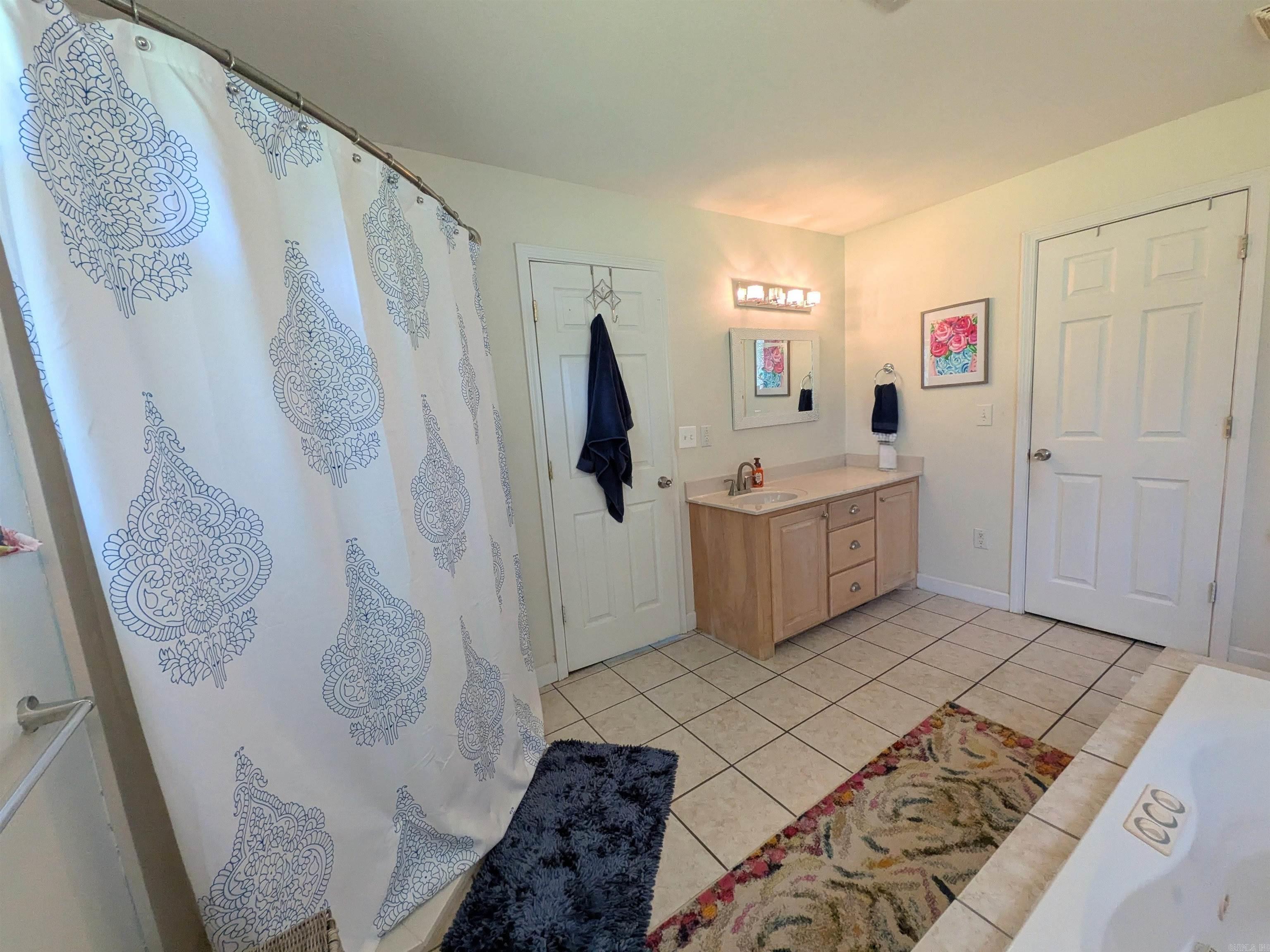 152 Dynamic Property Photo 22
