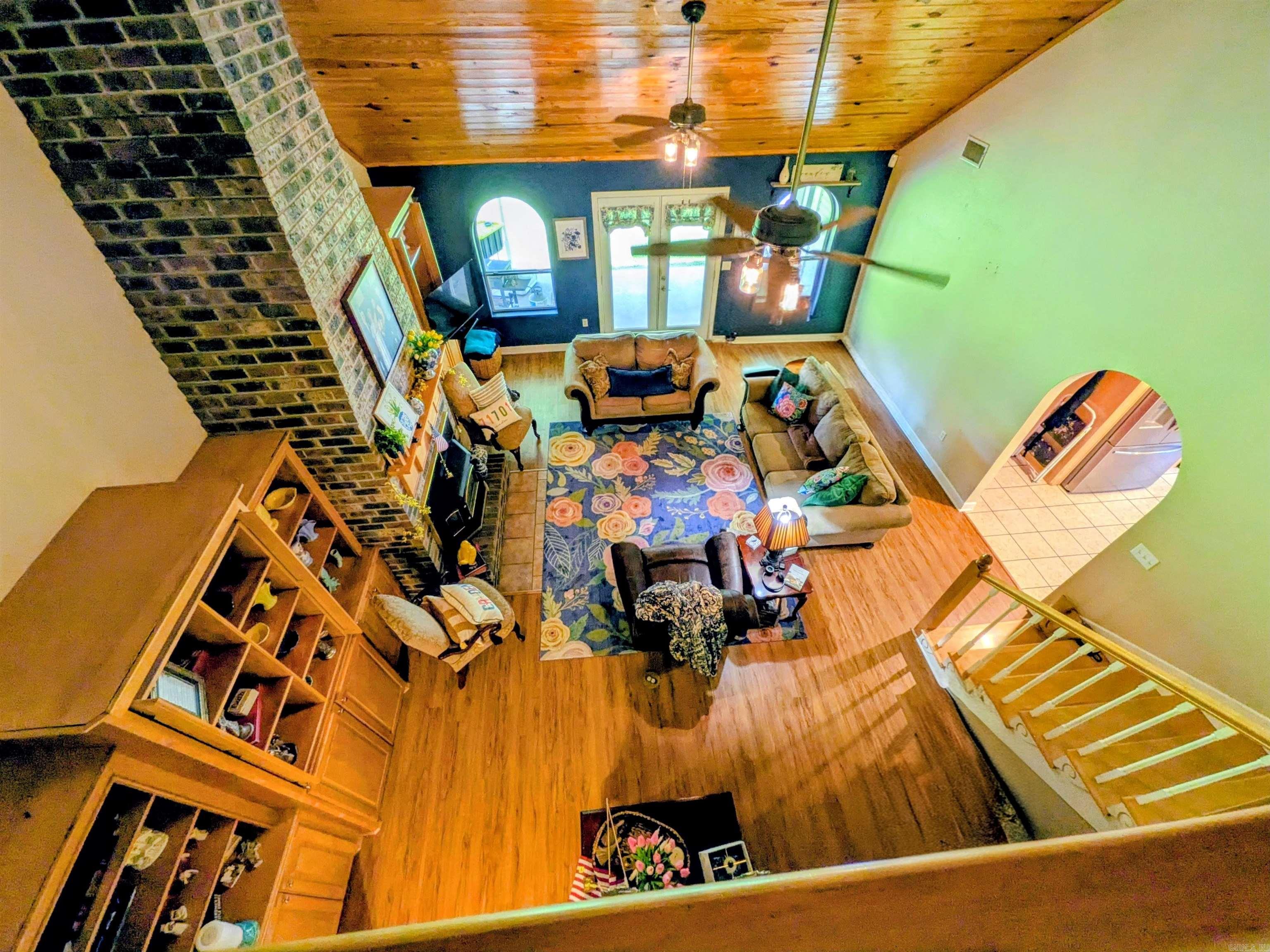 152 Dynamic Property Photo 30