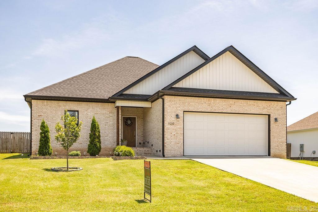120 Sarah Grace Property Photo 1