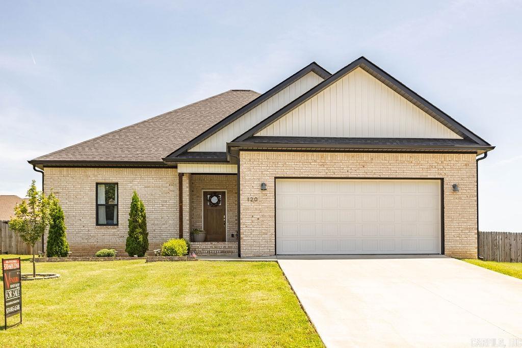 120 Sarah Grace Property Photo 2
