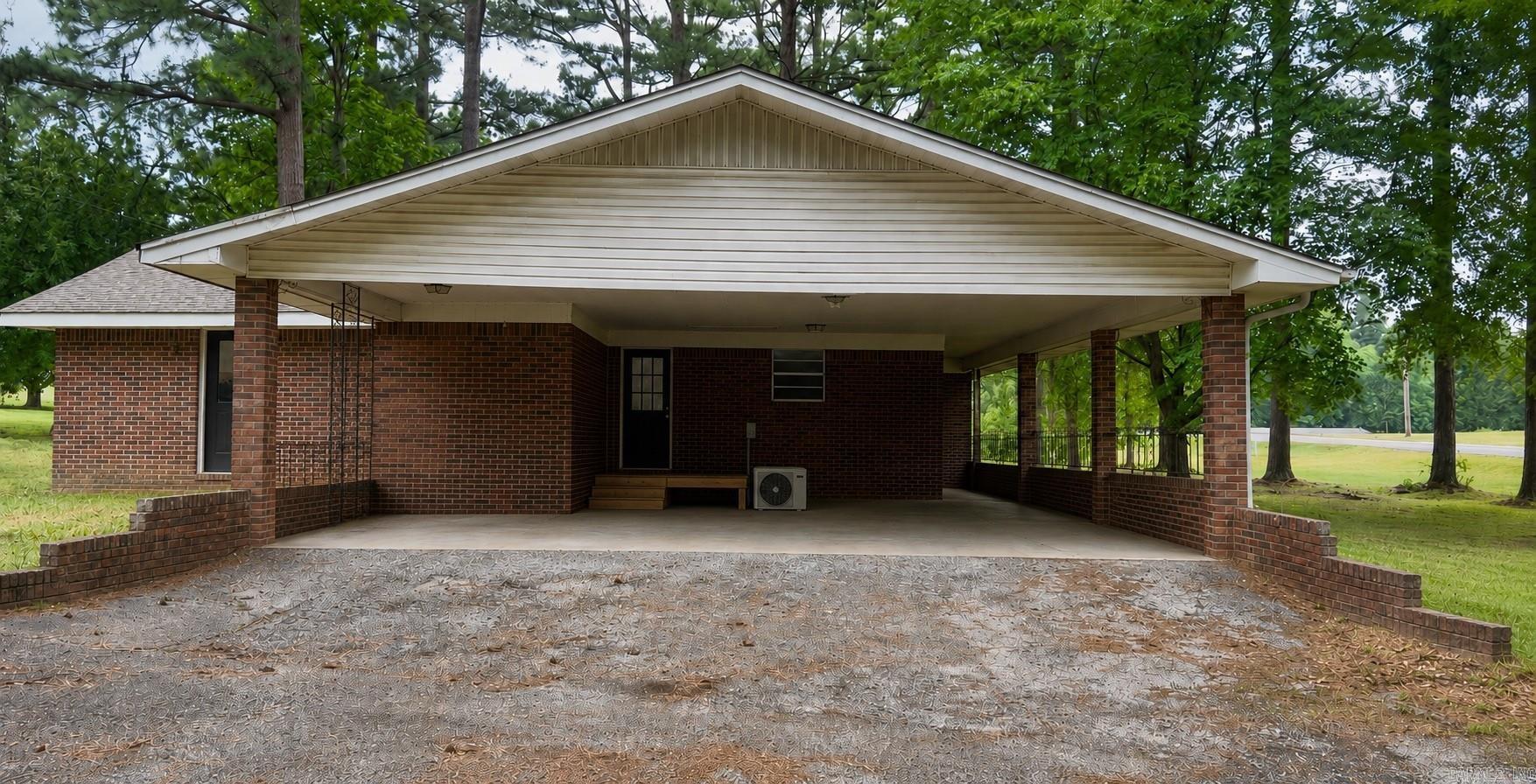 2806 Purcell Road Property Photo 3