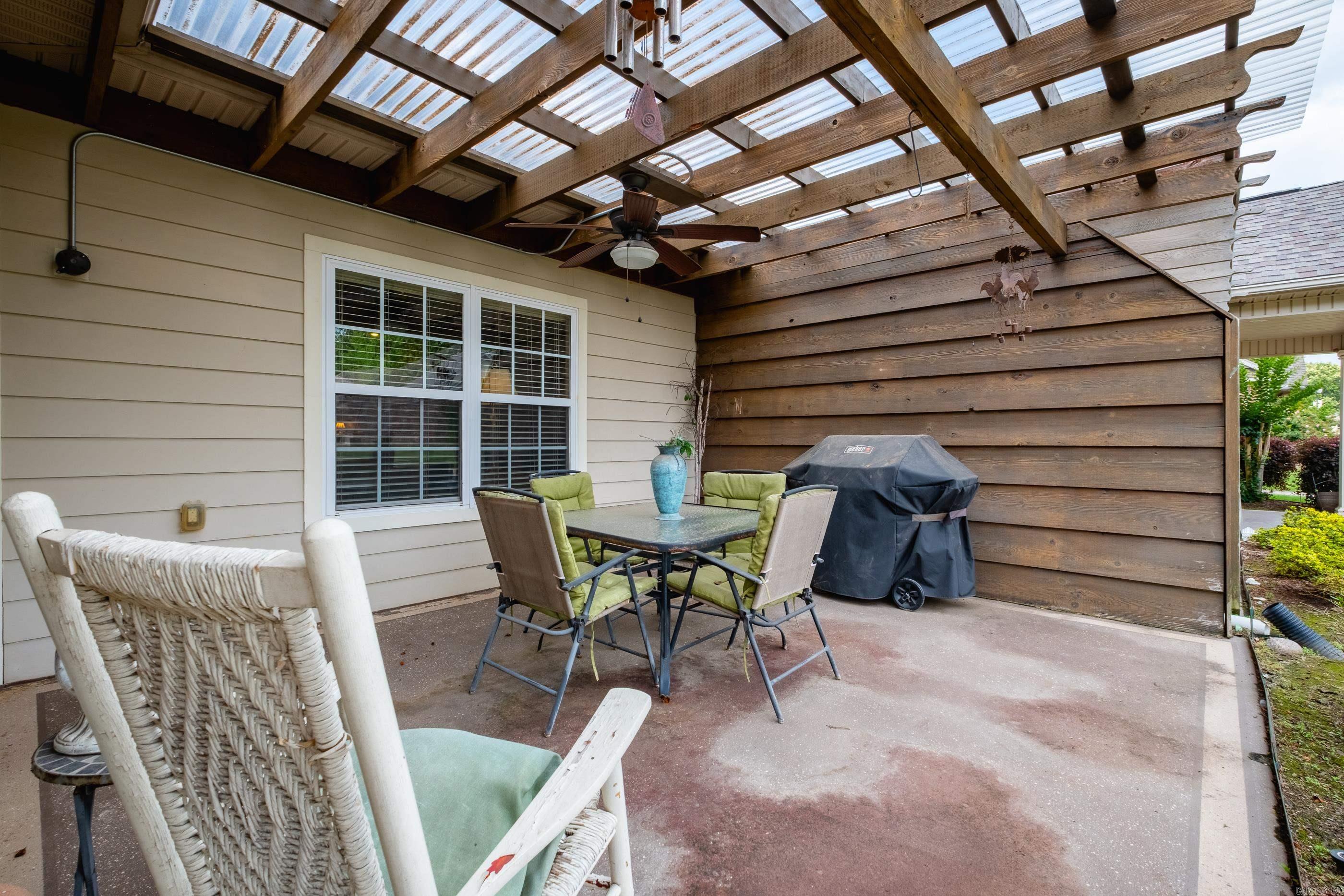 302 Stagecoach Village Property Photo 40