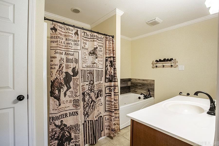 5915 Brister Property Photo 16