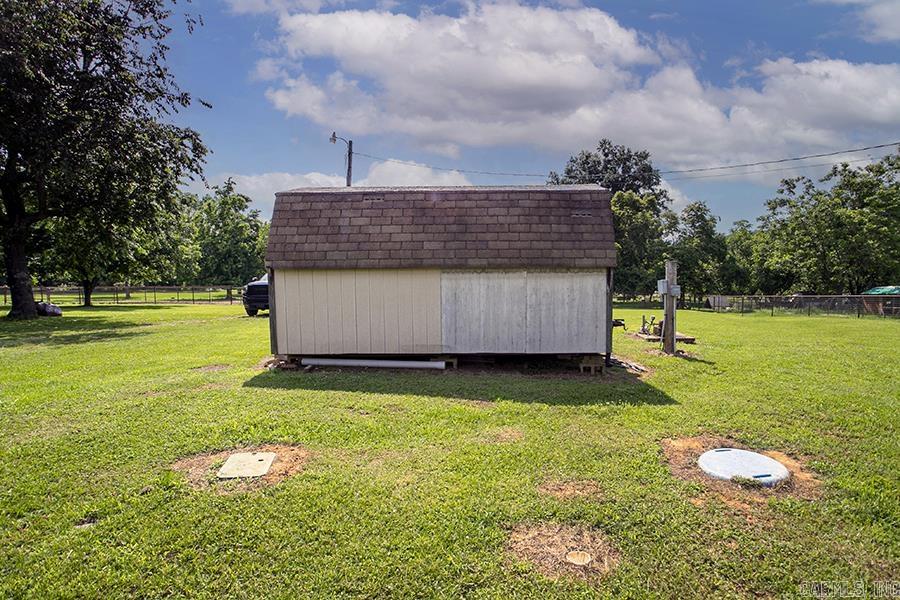 5915 Brister Property Photo 45