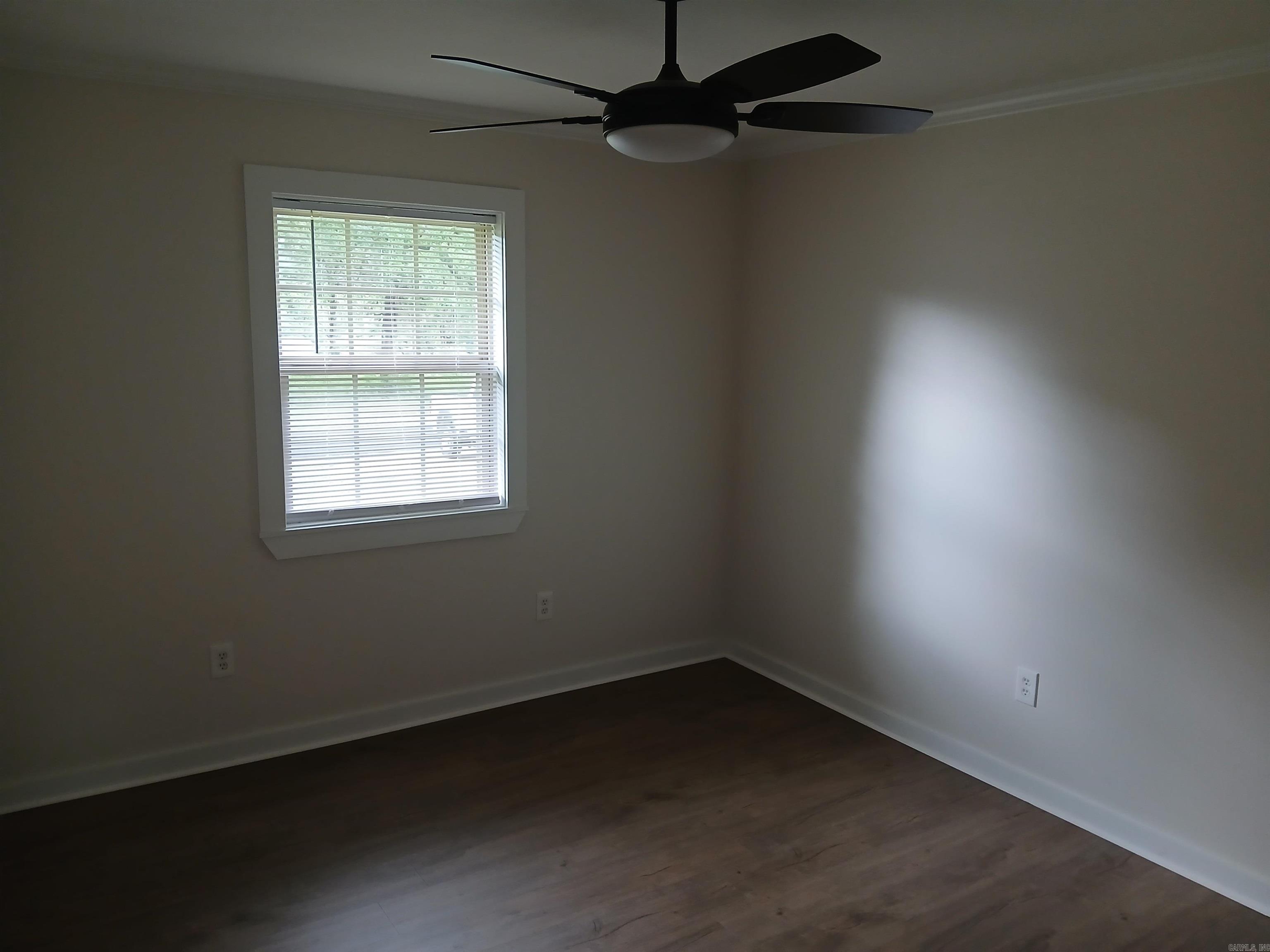 112 Church Ave Property Photo 17
