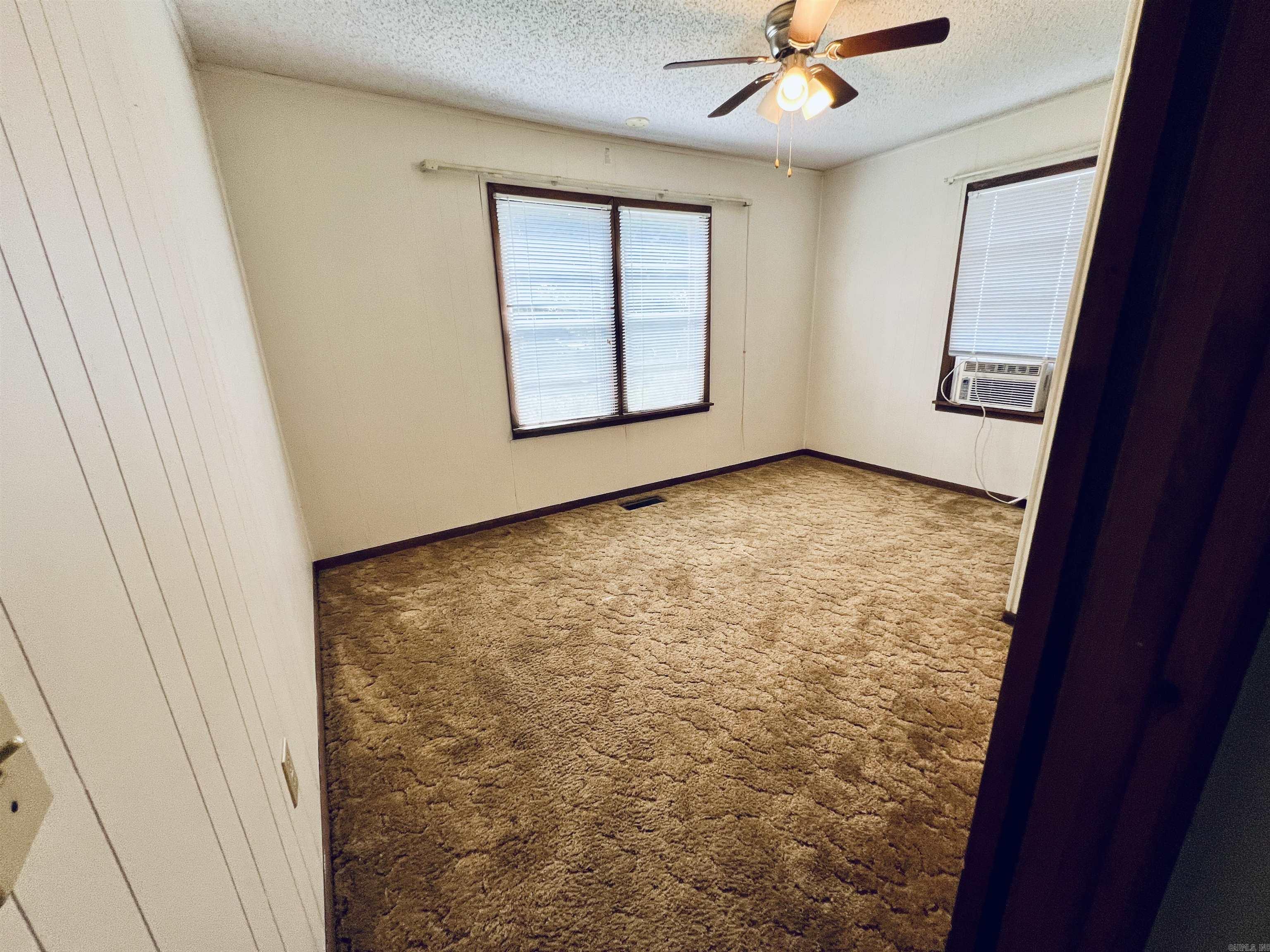 1628 Potts Street Property Photo 11