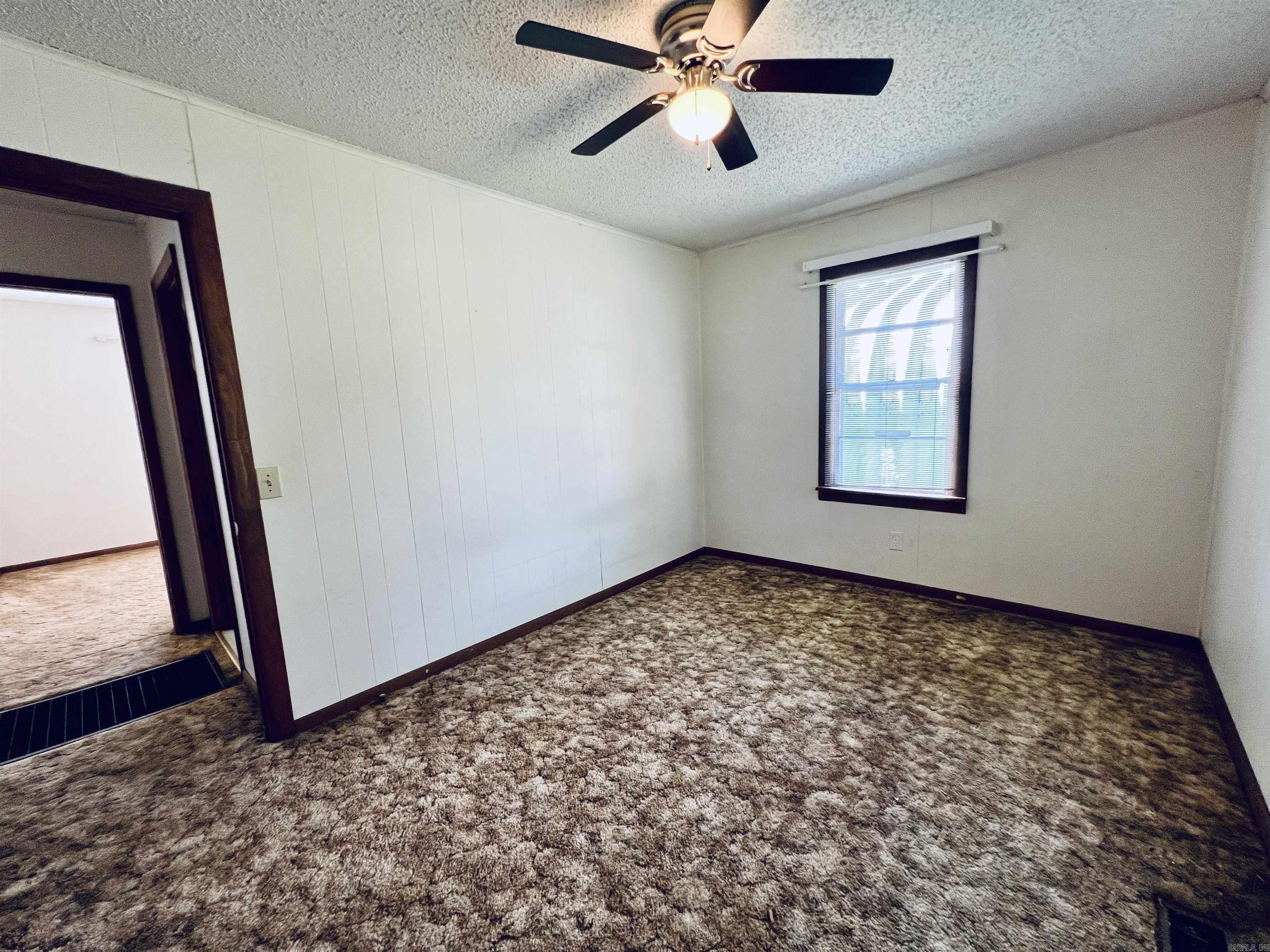 1628 Potts Street Property Photo 13