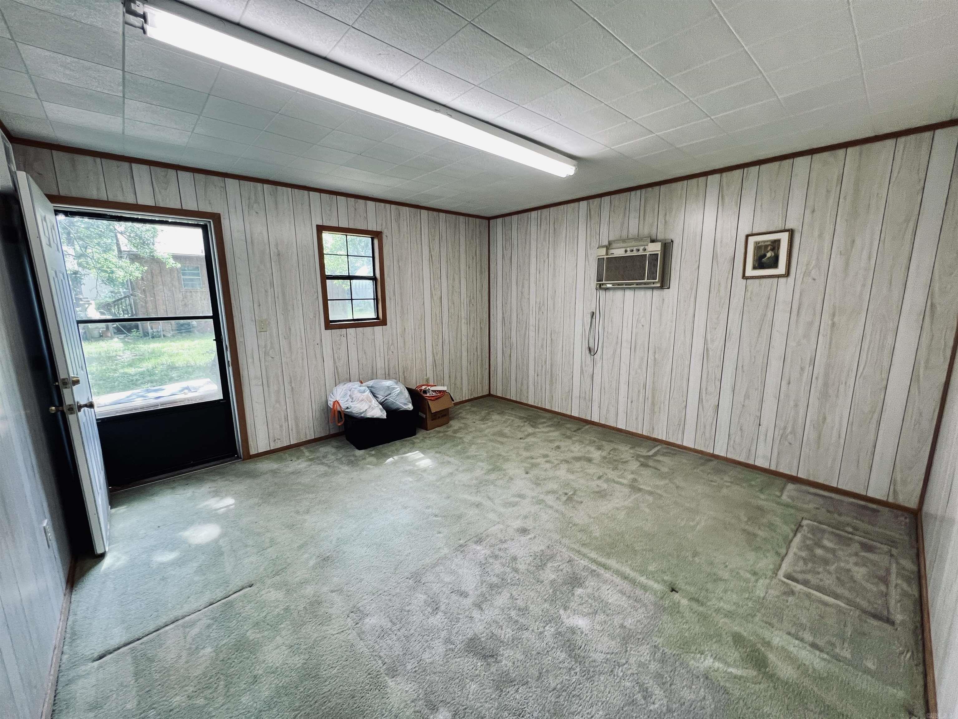 1628 Potts Street Property Photo 20