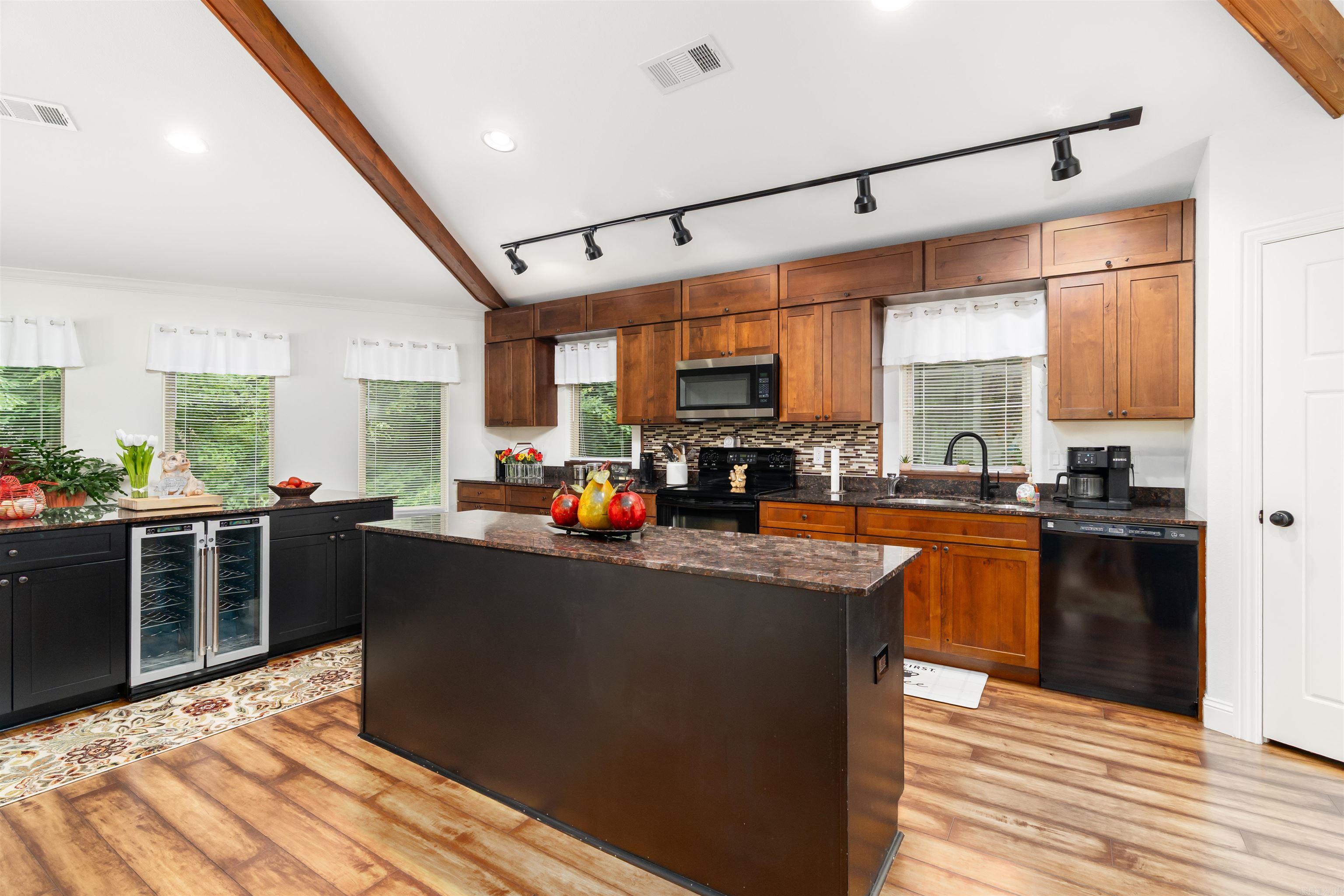 82 Magellan Drive Property Photo 11
