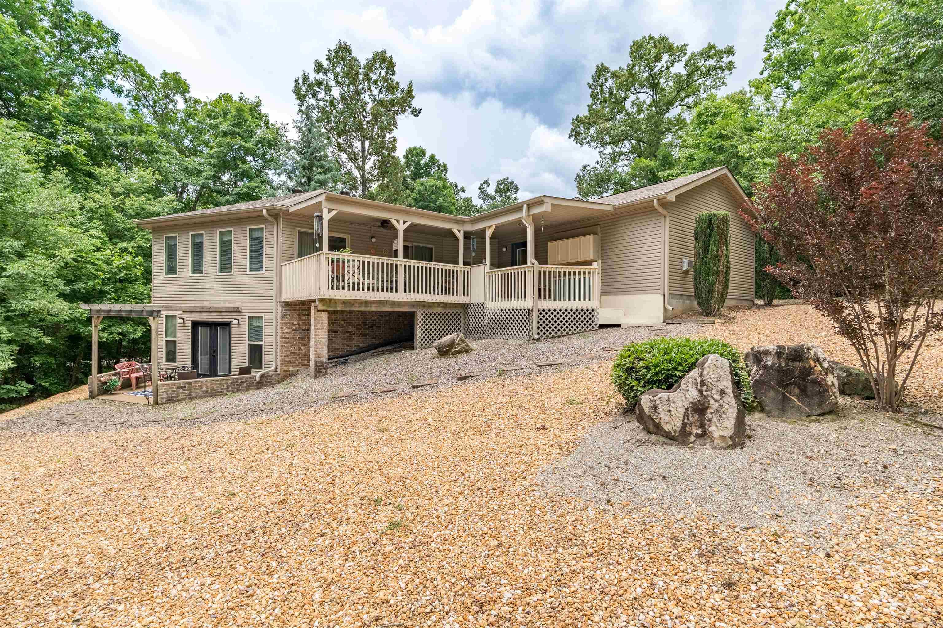 82 Magellan Drive Property Photo 43