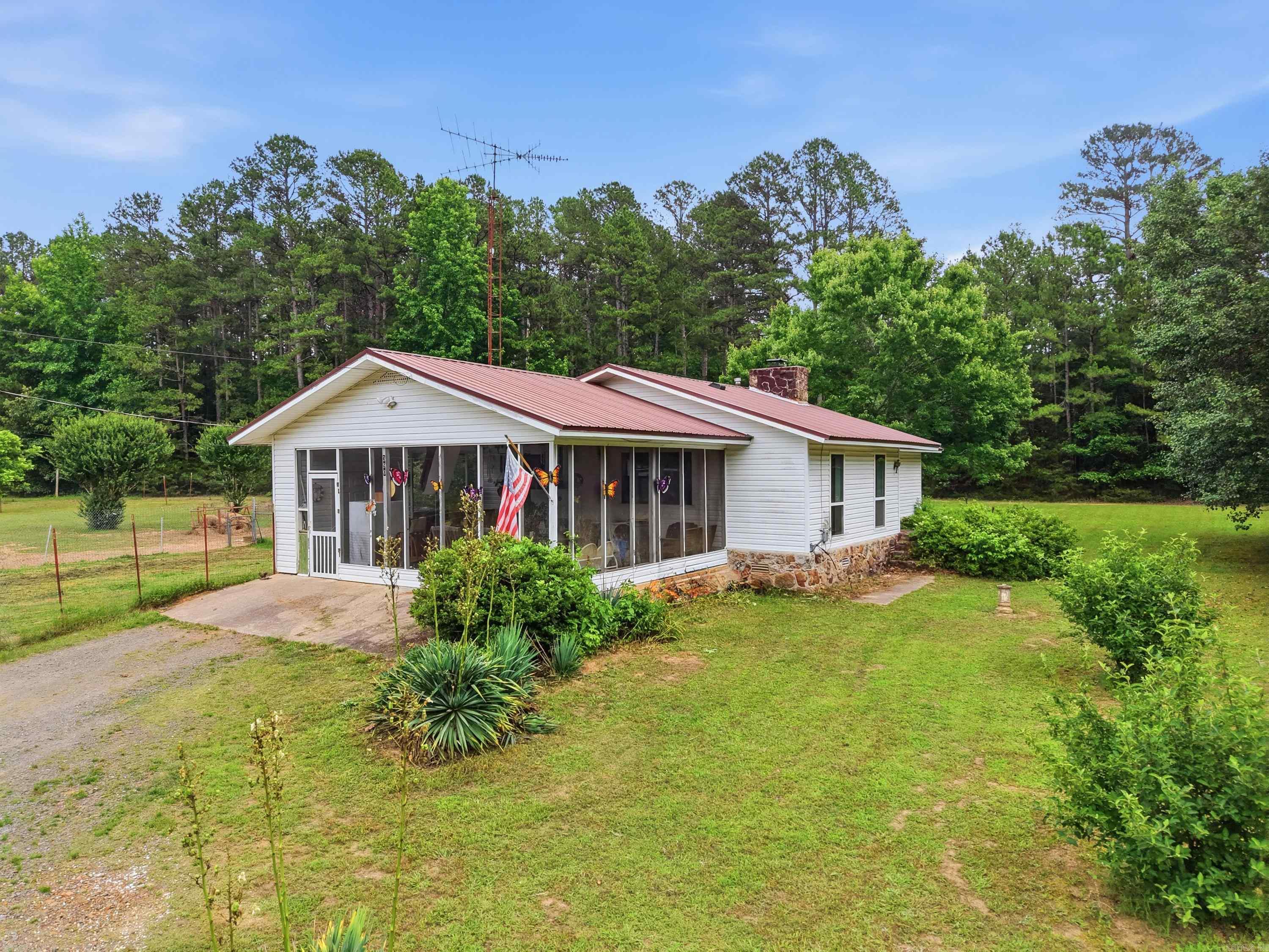 390 Wood Vine Trail Property Photo 1