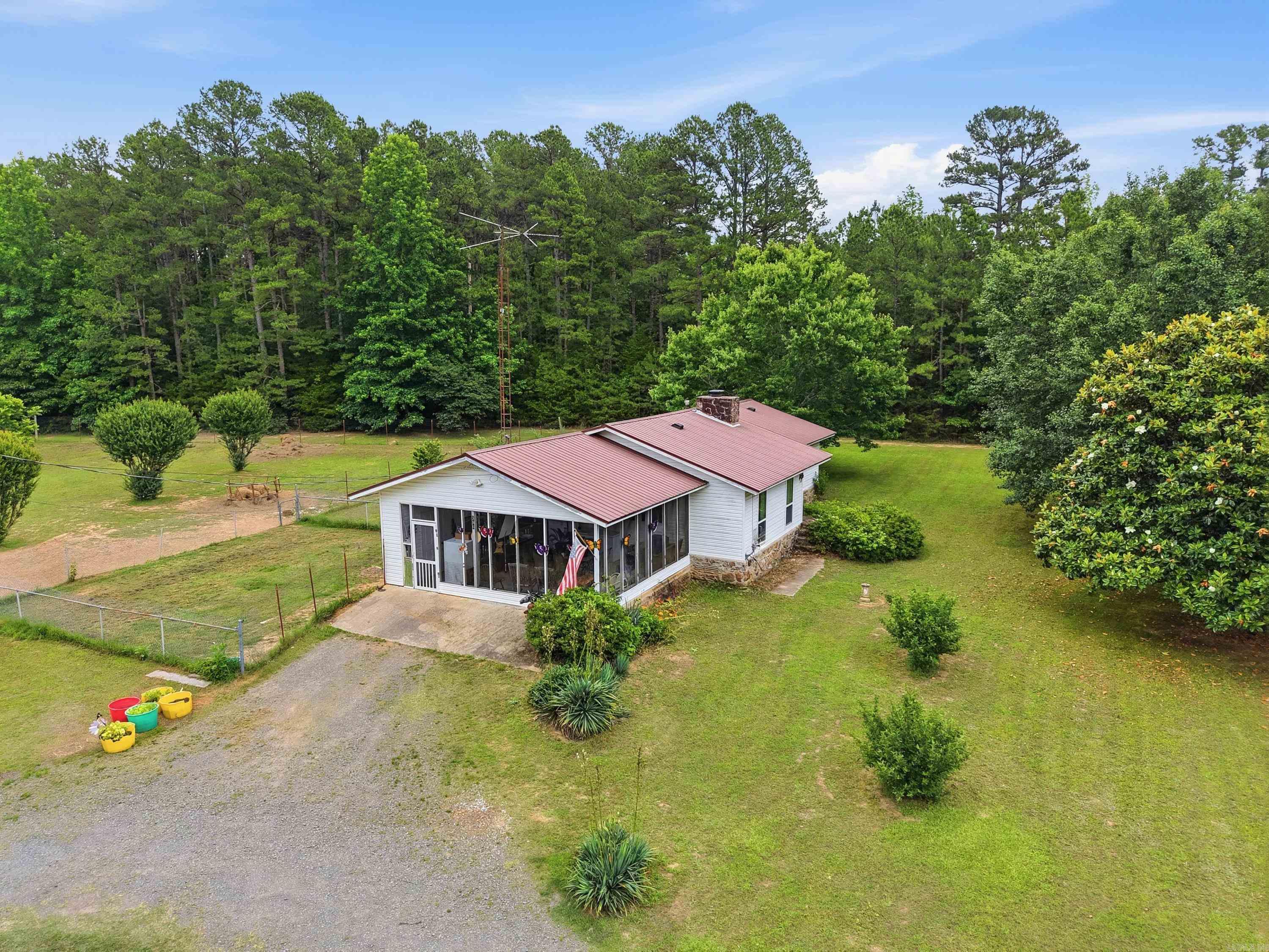 390 Wood Vine Trail Property Photo 12