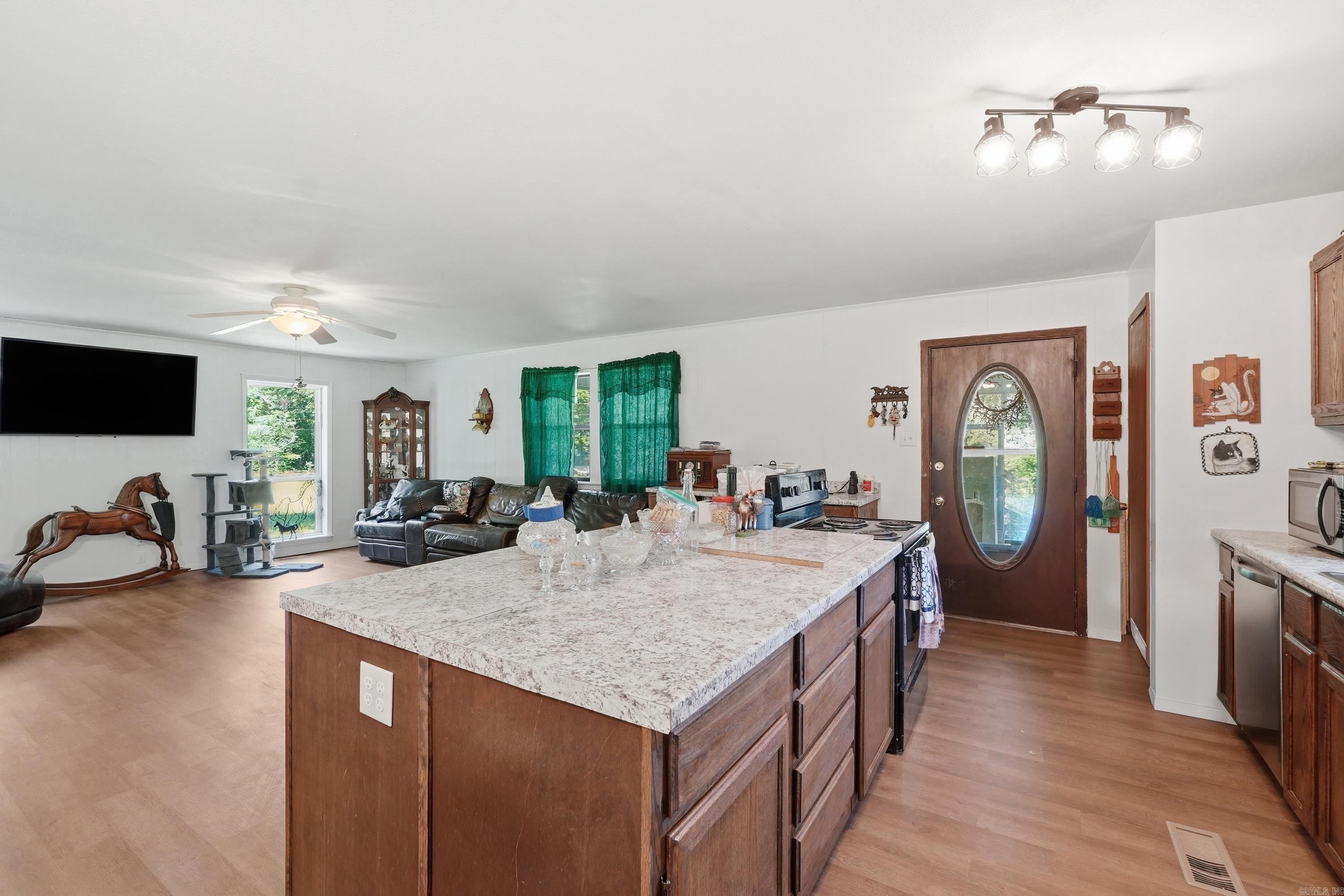 390 Wood Vine Trail Property Photo 19