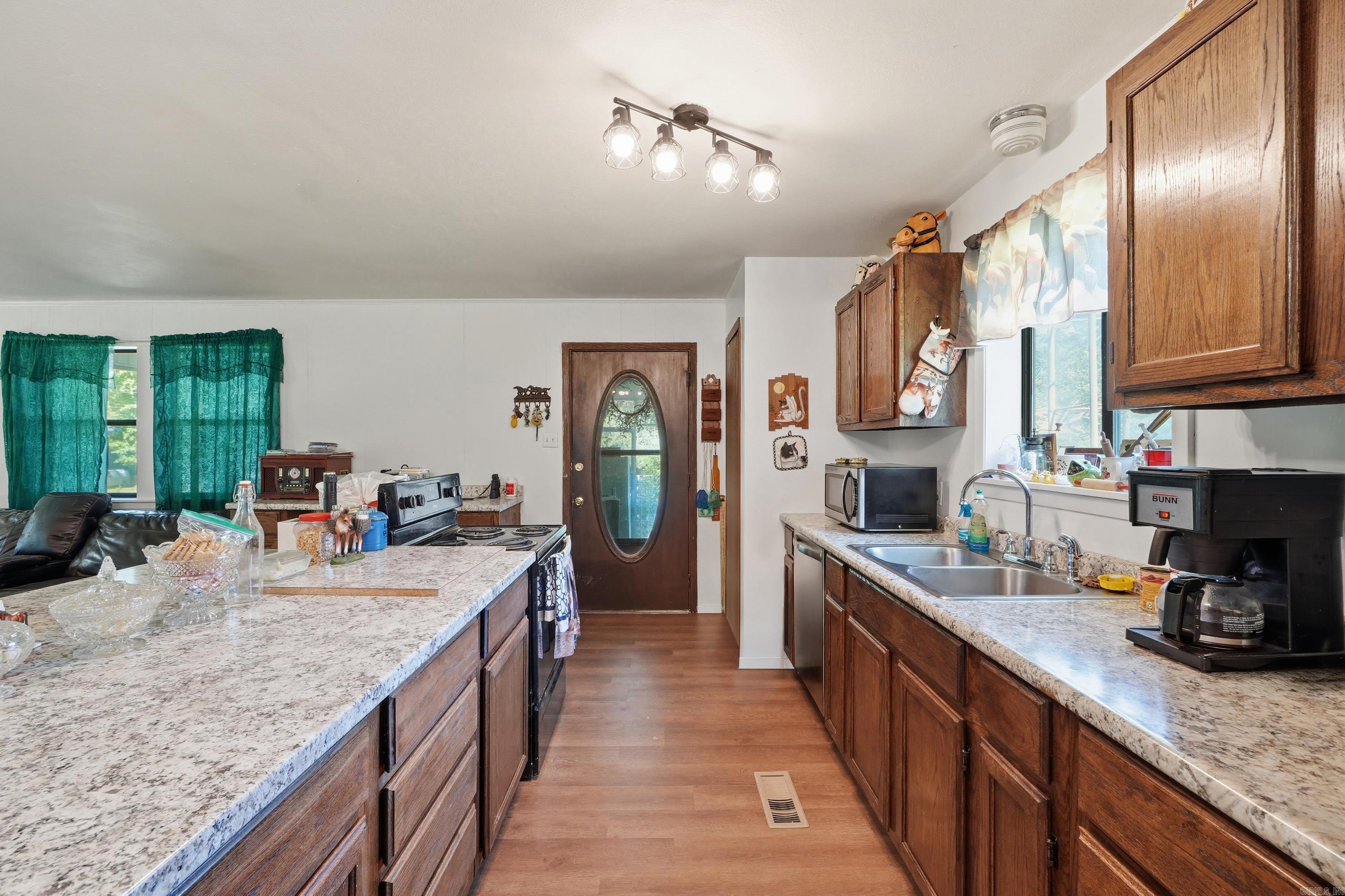 390 Wood Vine Trail Property Photo 20