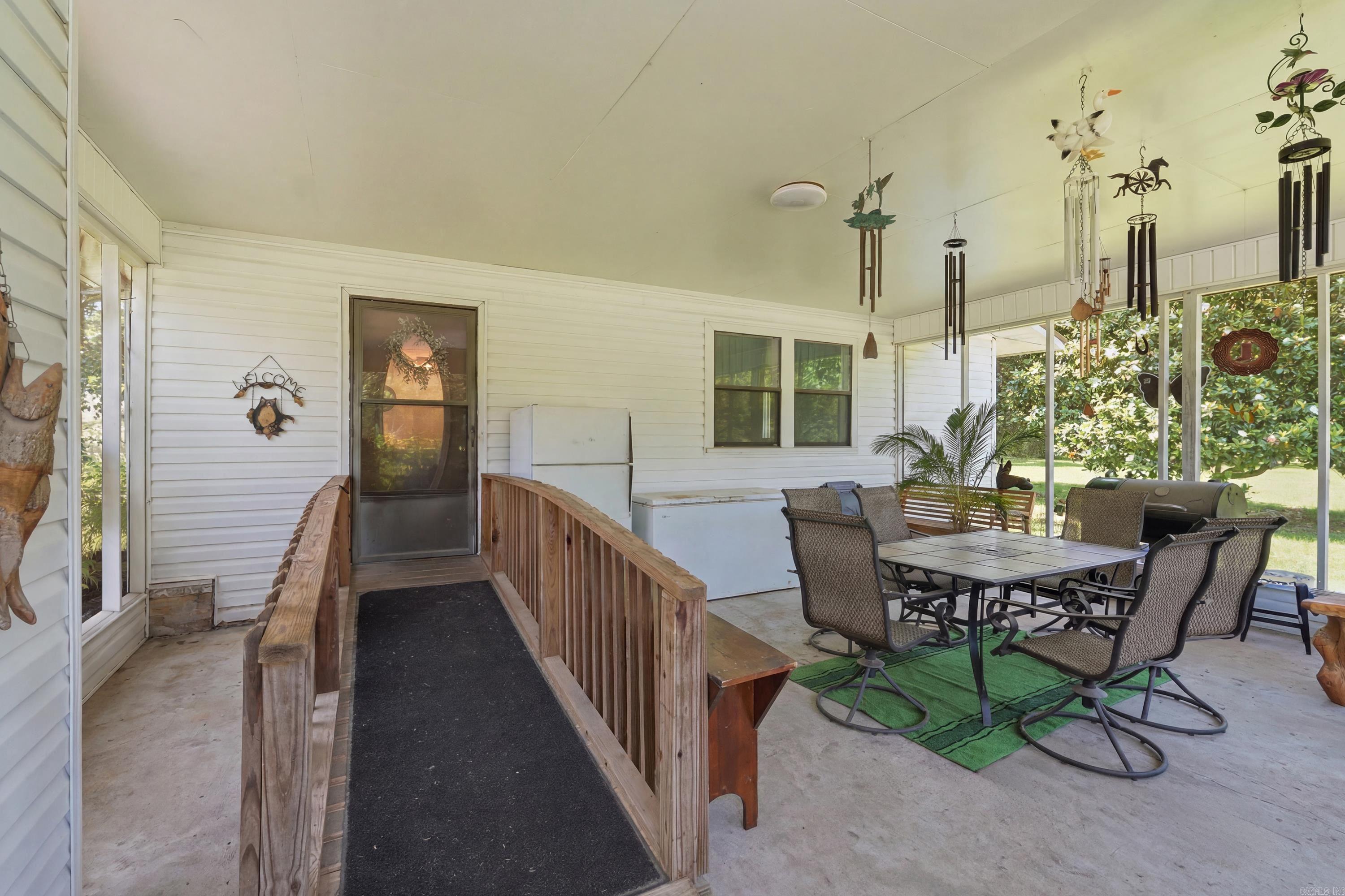 390 Wood Vine Trail Property Photo 38