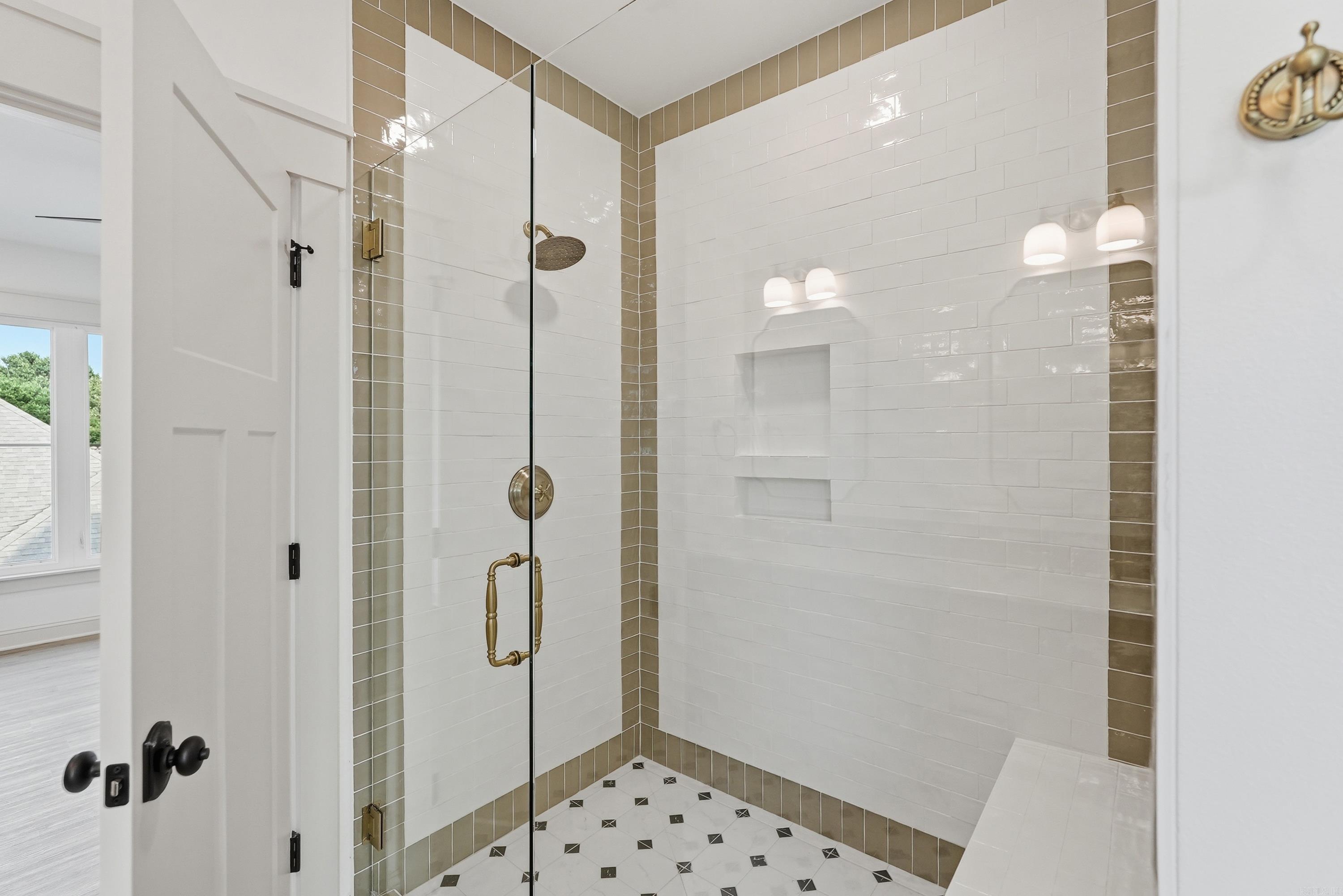 1100 Edinburgh Drive Property Photo 30