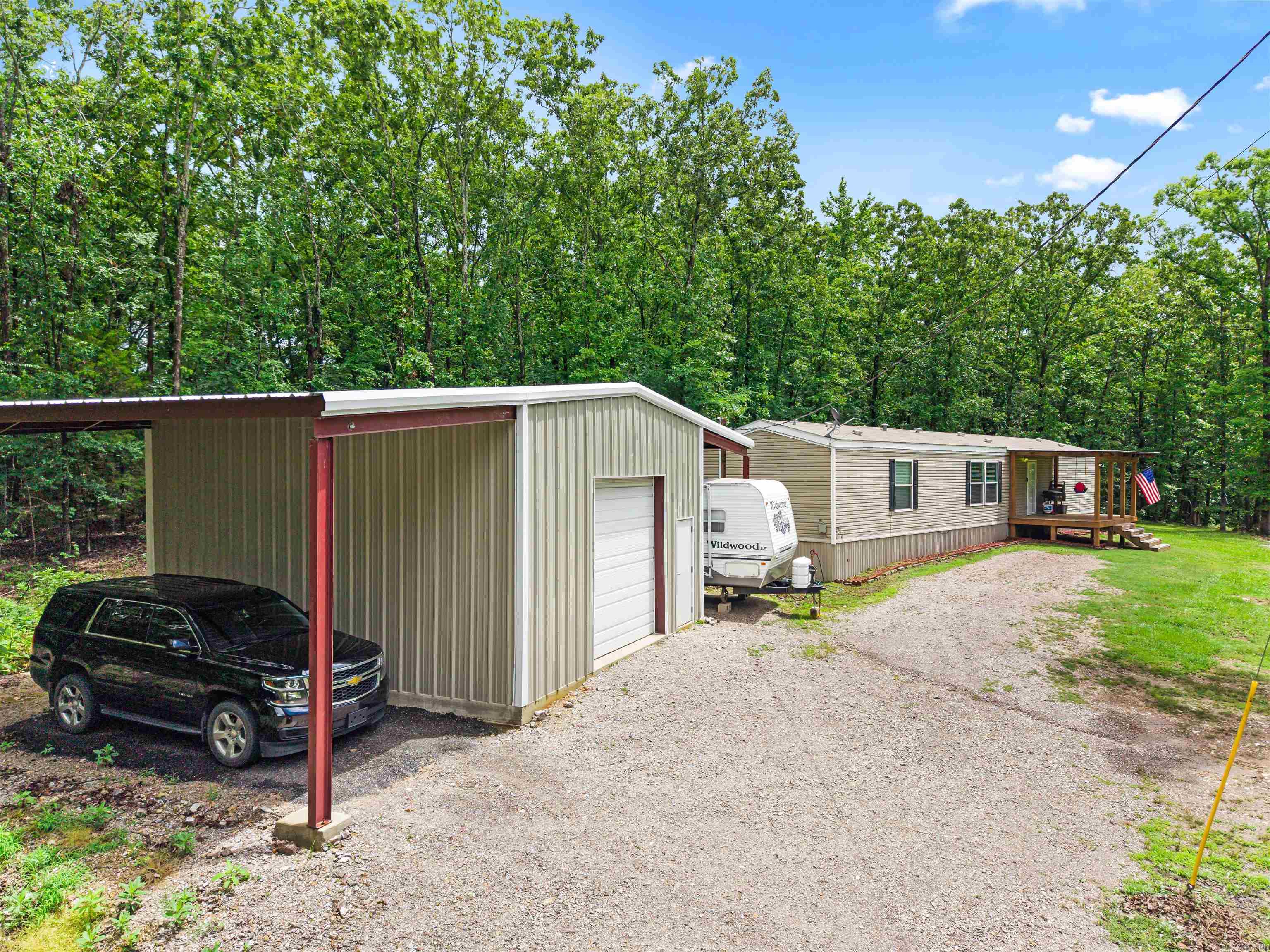 264 Meeks Loop Property Photo 2