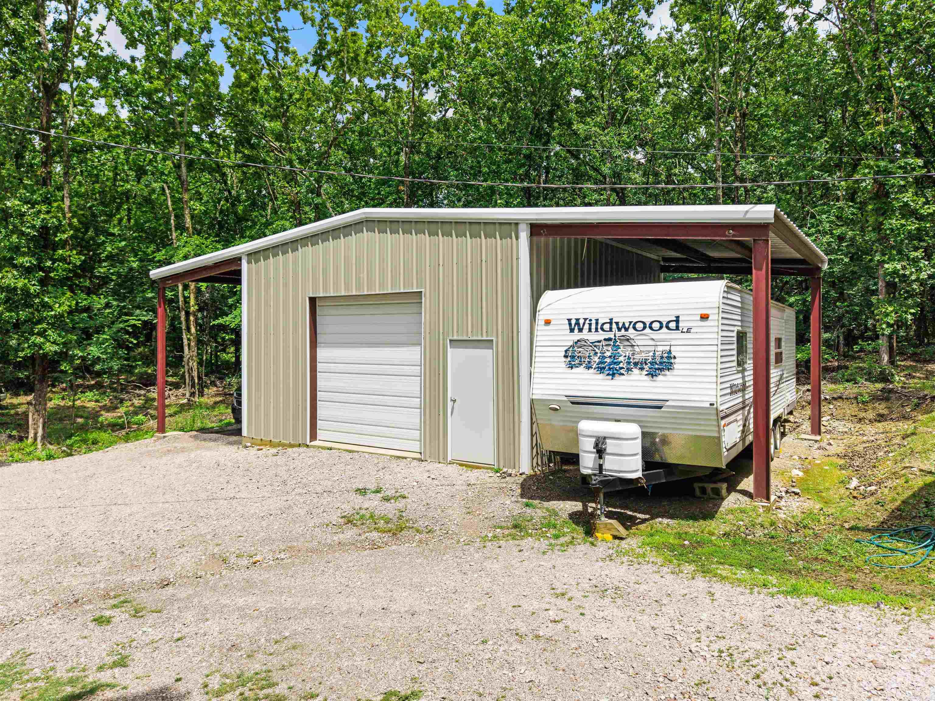 264 Meeks Loop Property Photo 4