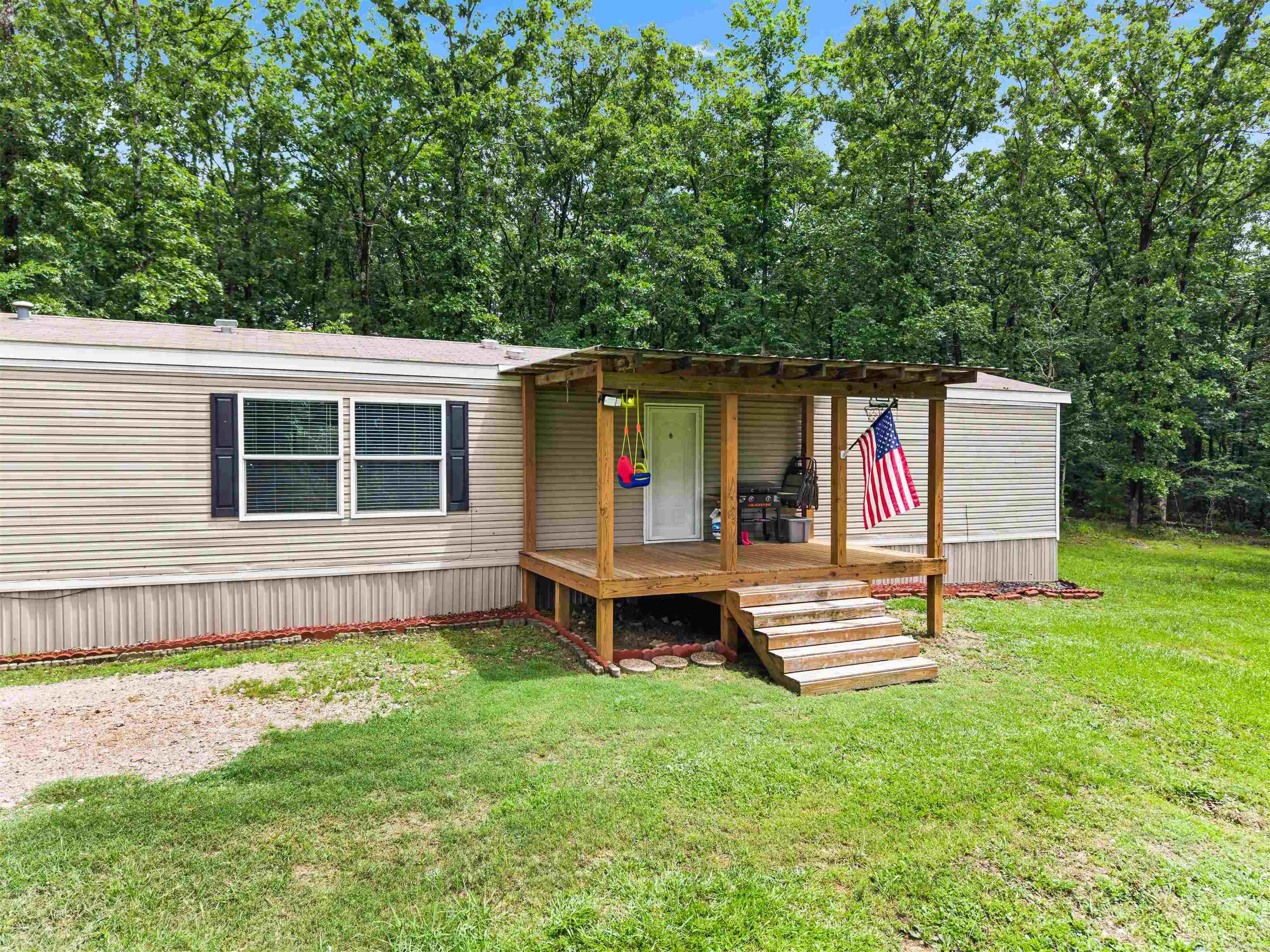 264 Meeks Loop Property Photo 6