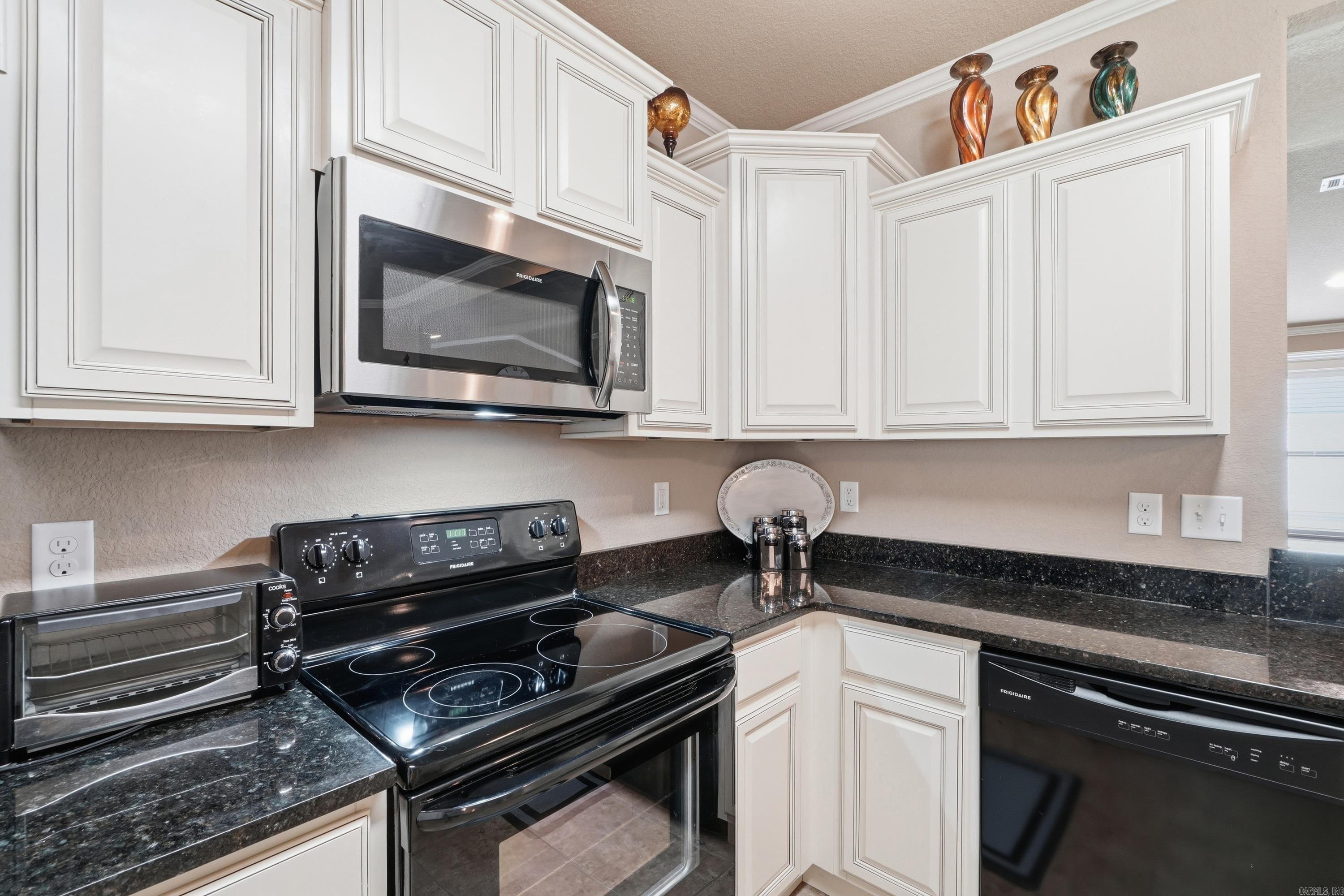 1107 Crossing Loop Property Photo 12