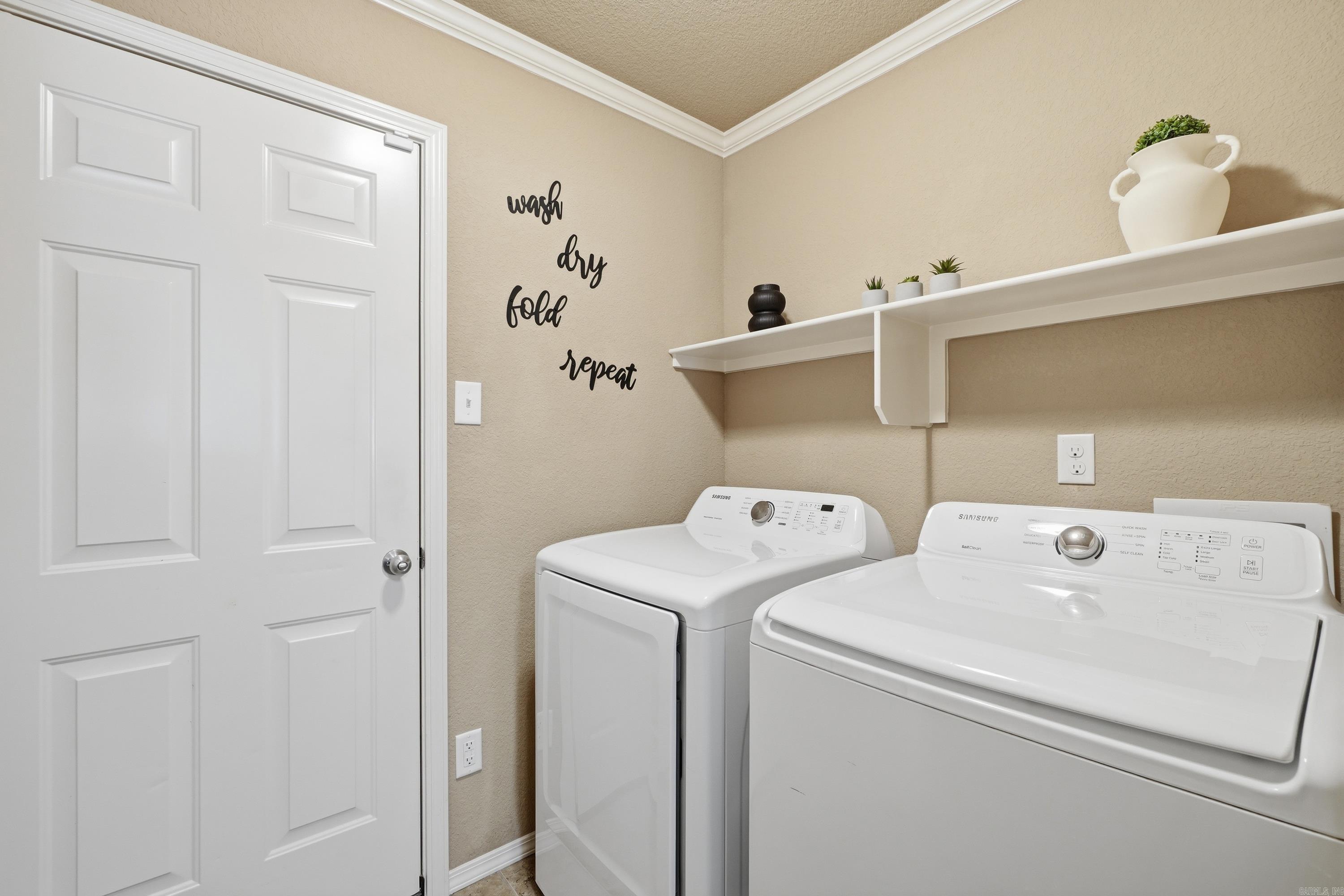 1107 Crossing Loop Property Photo 16