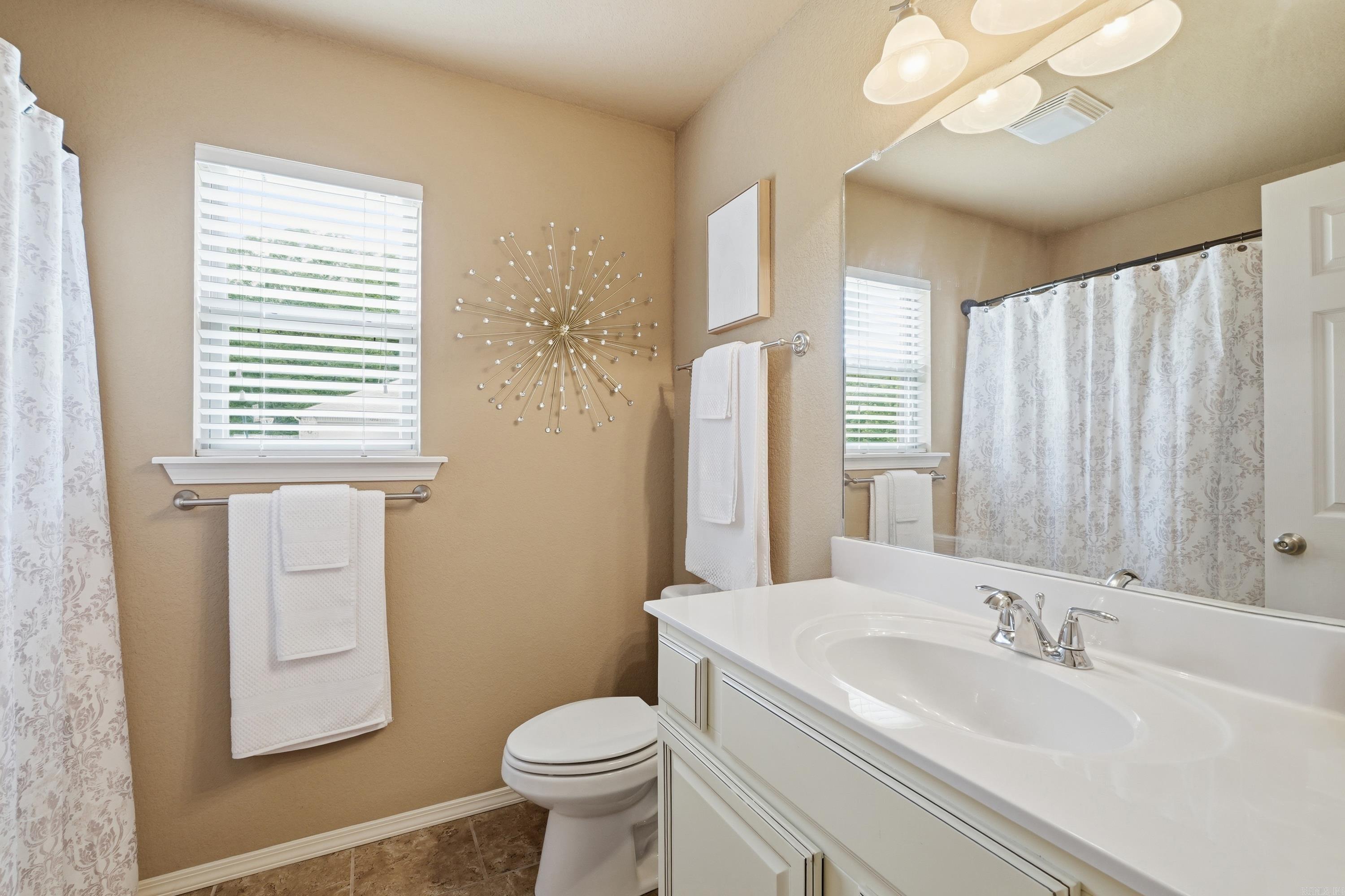 1107 Crossing Loop Property Photo 21