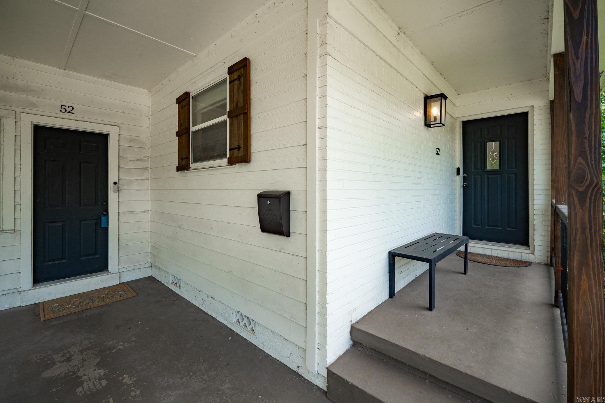 52 Berkshire Drive Property Photo 3