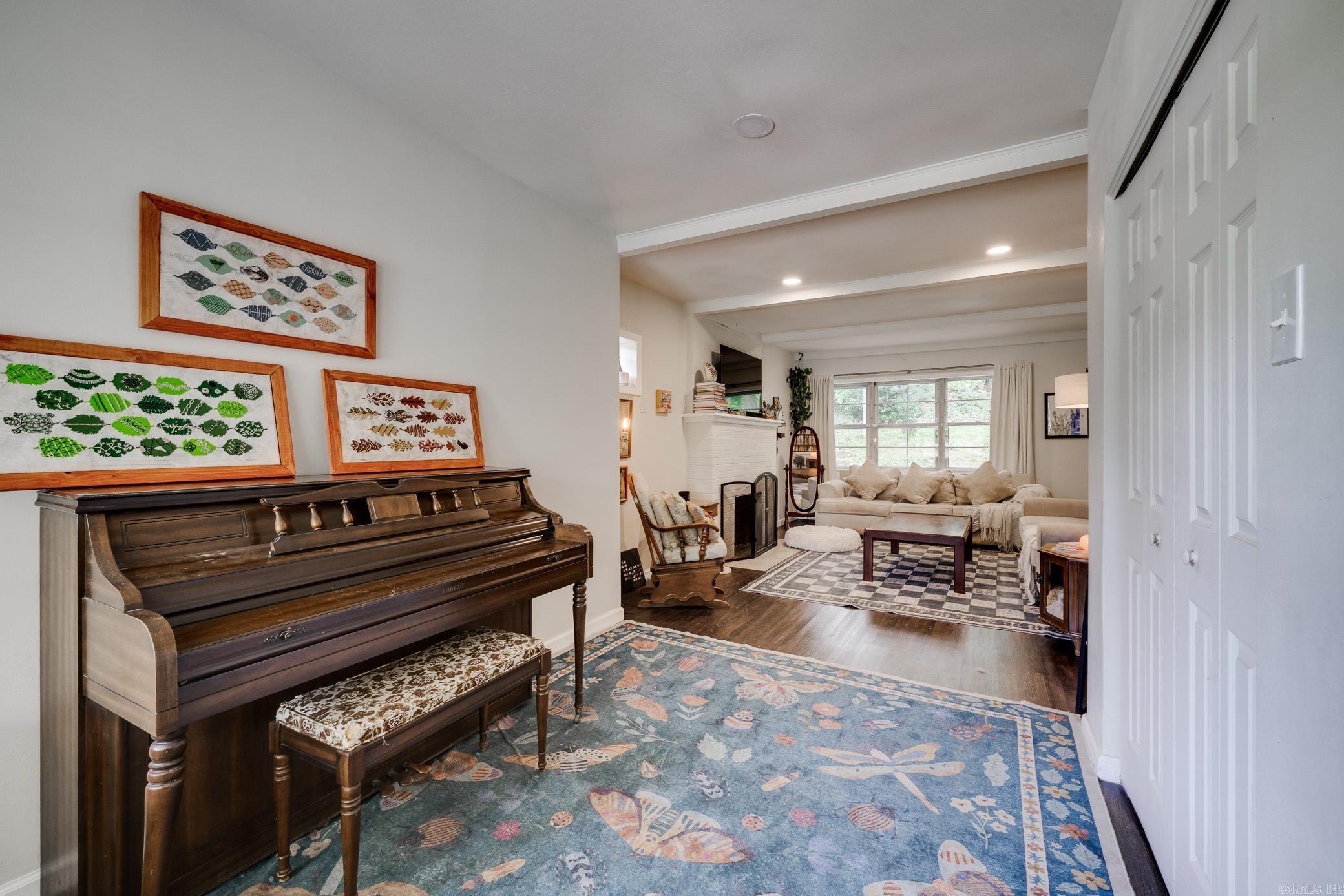 52 Berkshire Drive Property Photo 14