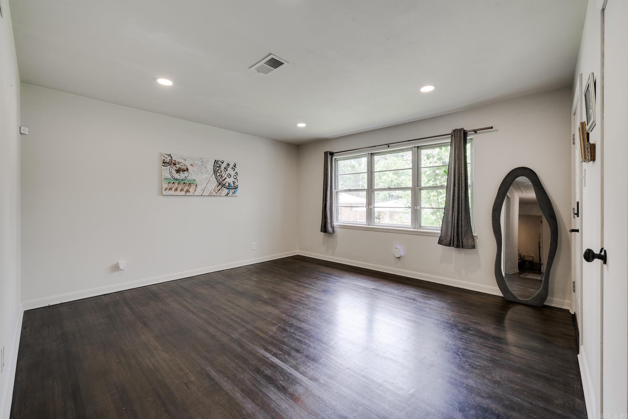 52 Berkshire Drive Property Photo 20