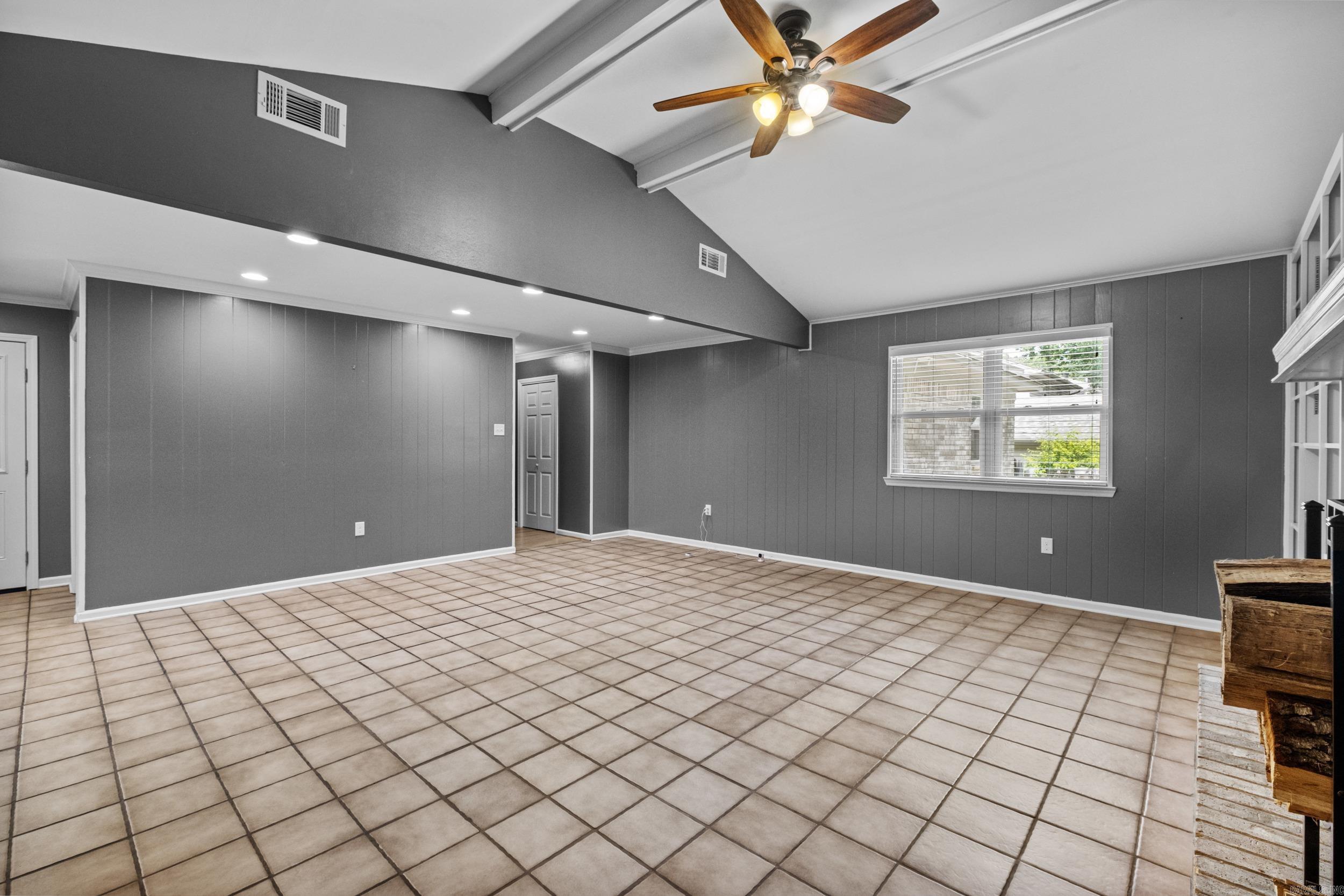 35 Daniel Drive Property Photo 3