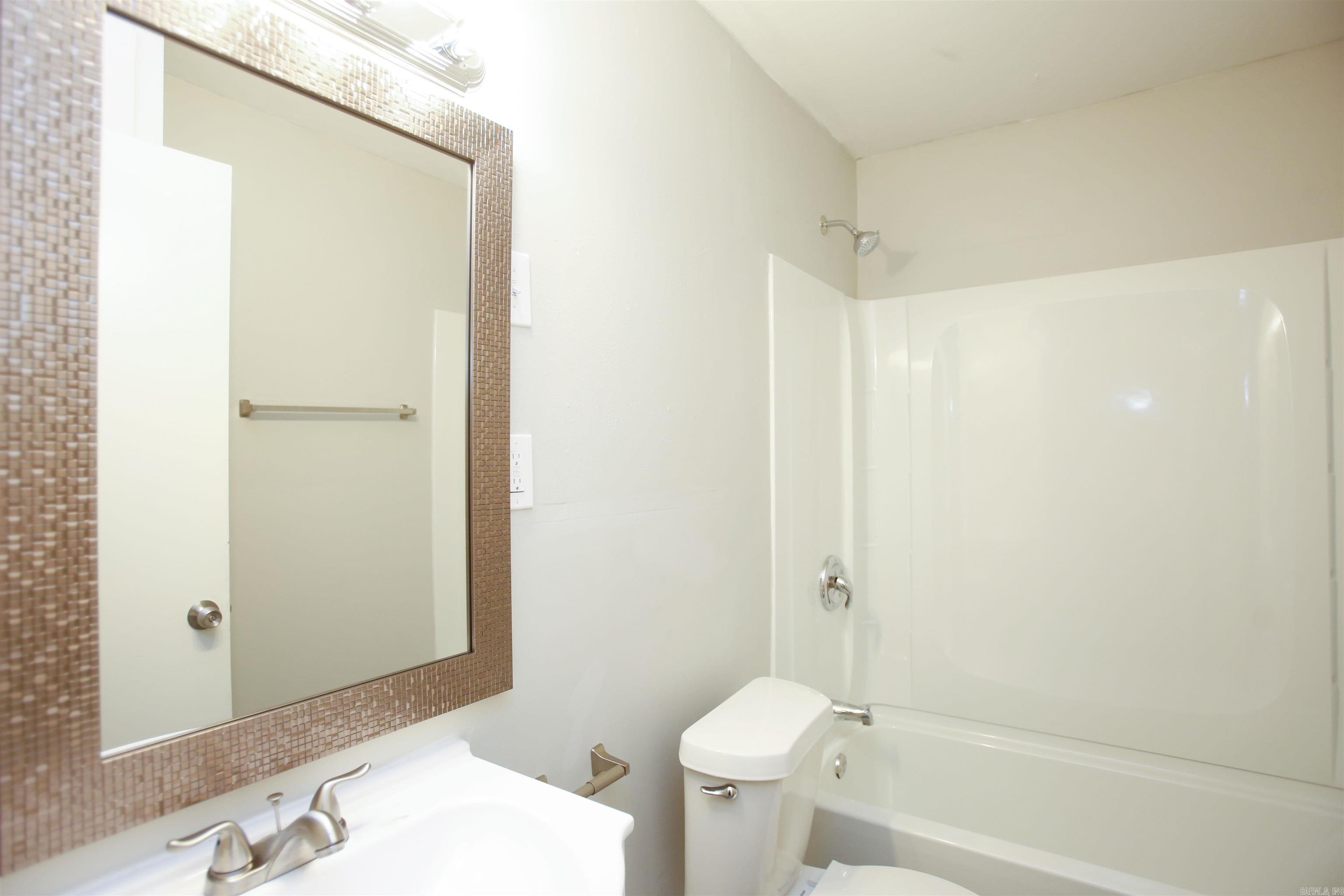 1600 Moss Street Property Photo 5