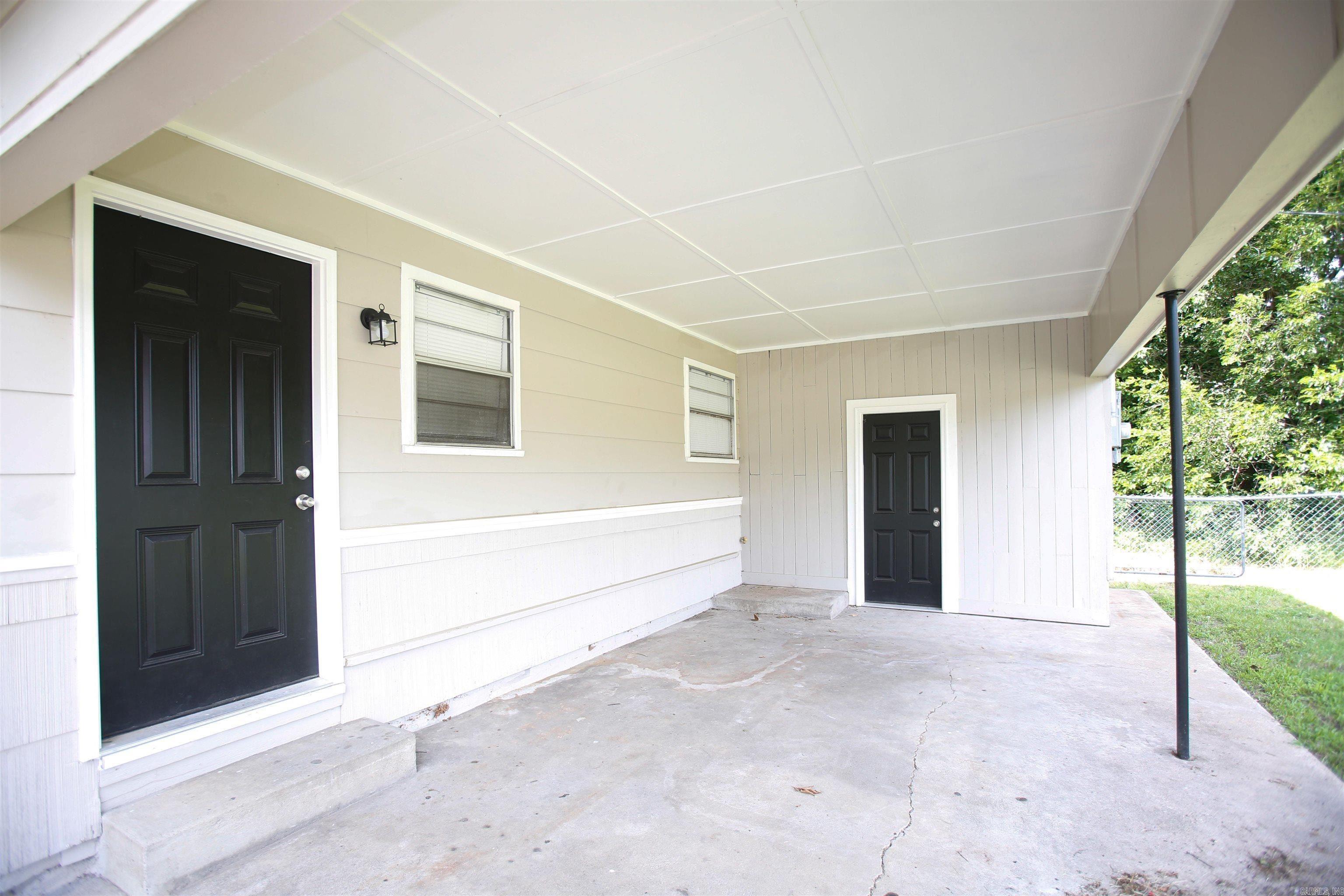 1600 Moss Street Property Photo 8