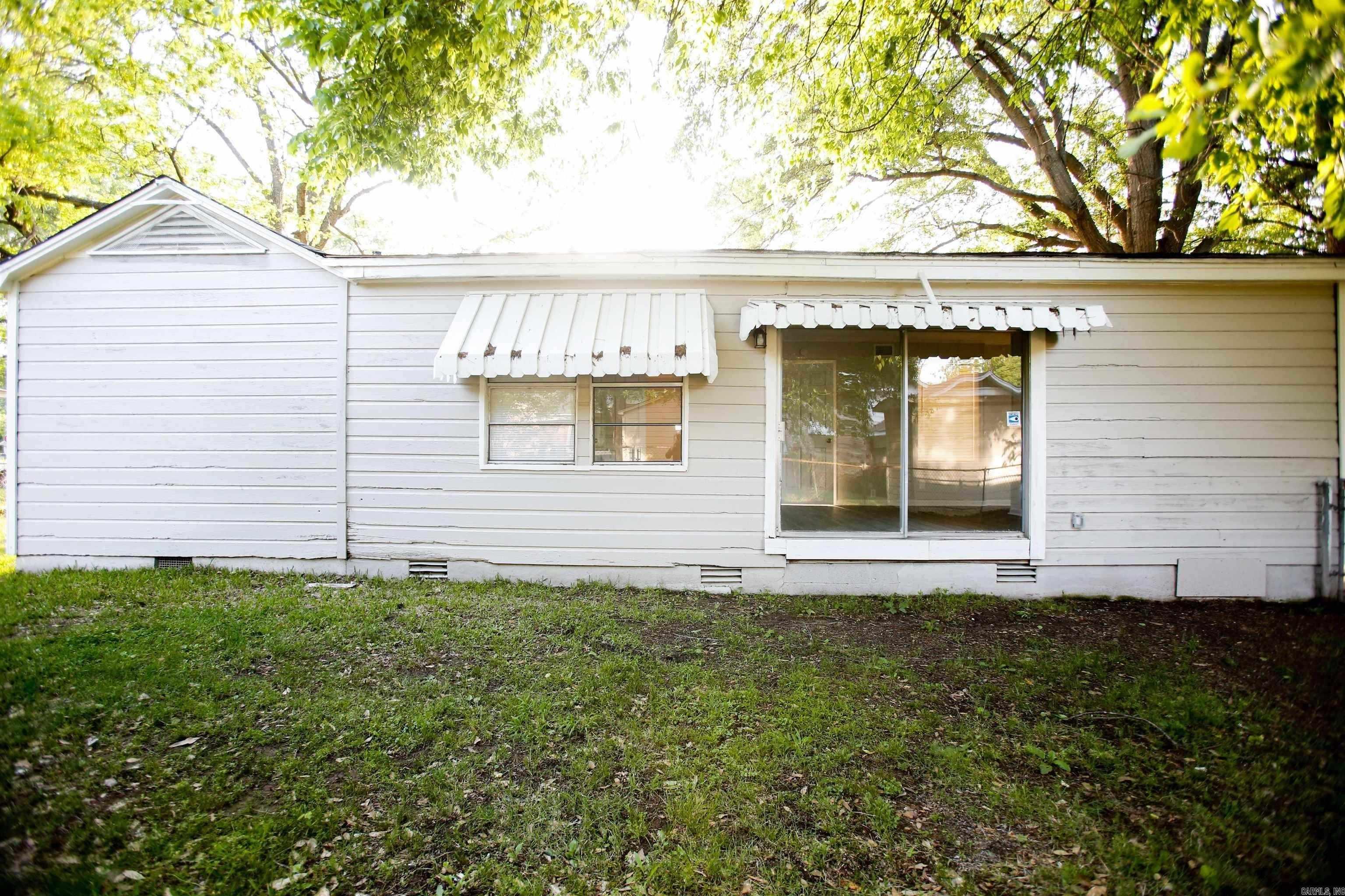 514 Middle Street Property Photo 11