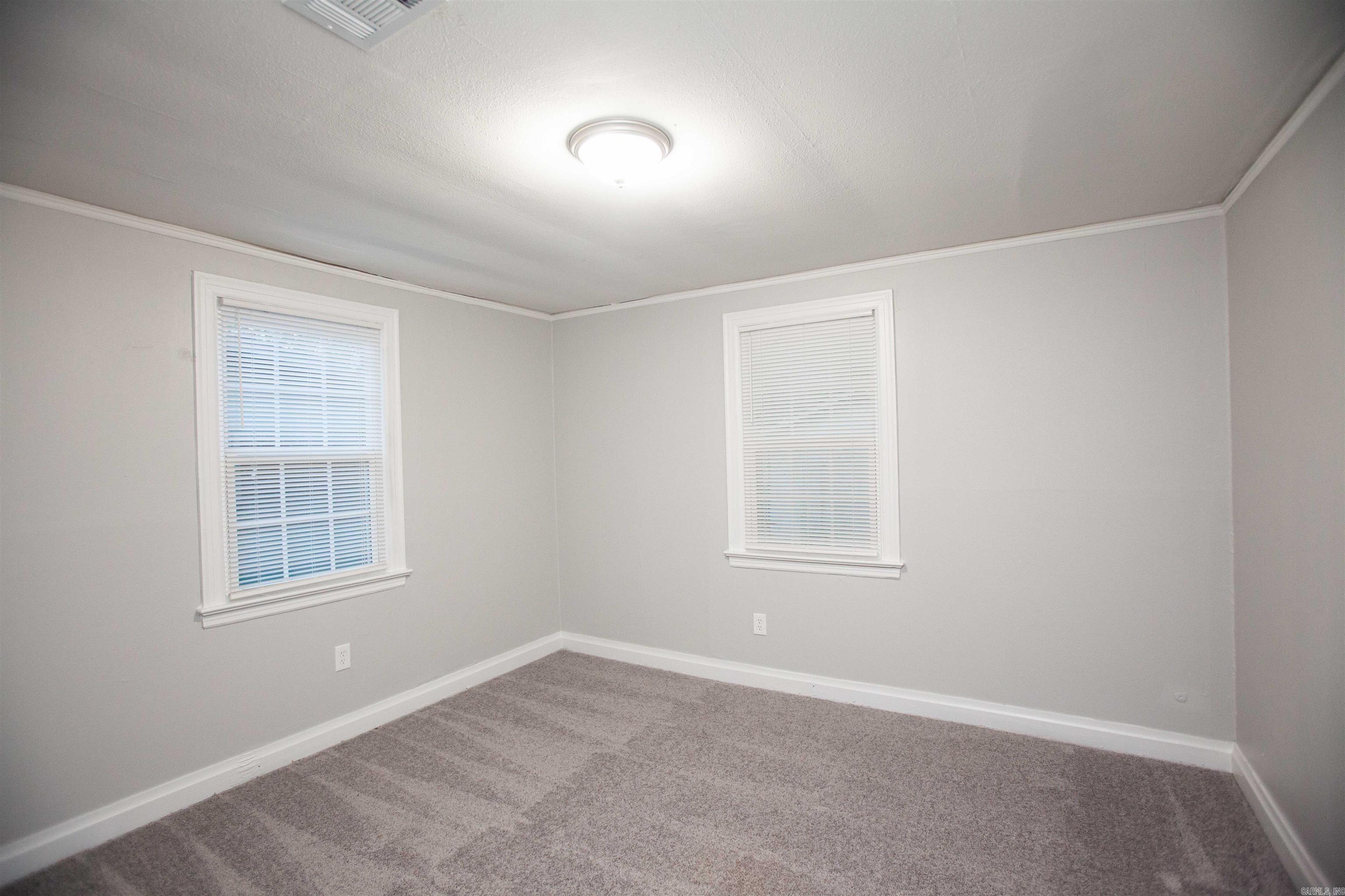5008 Lynch Drive Property Photo 9