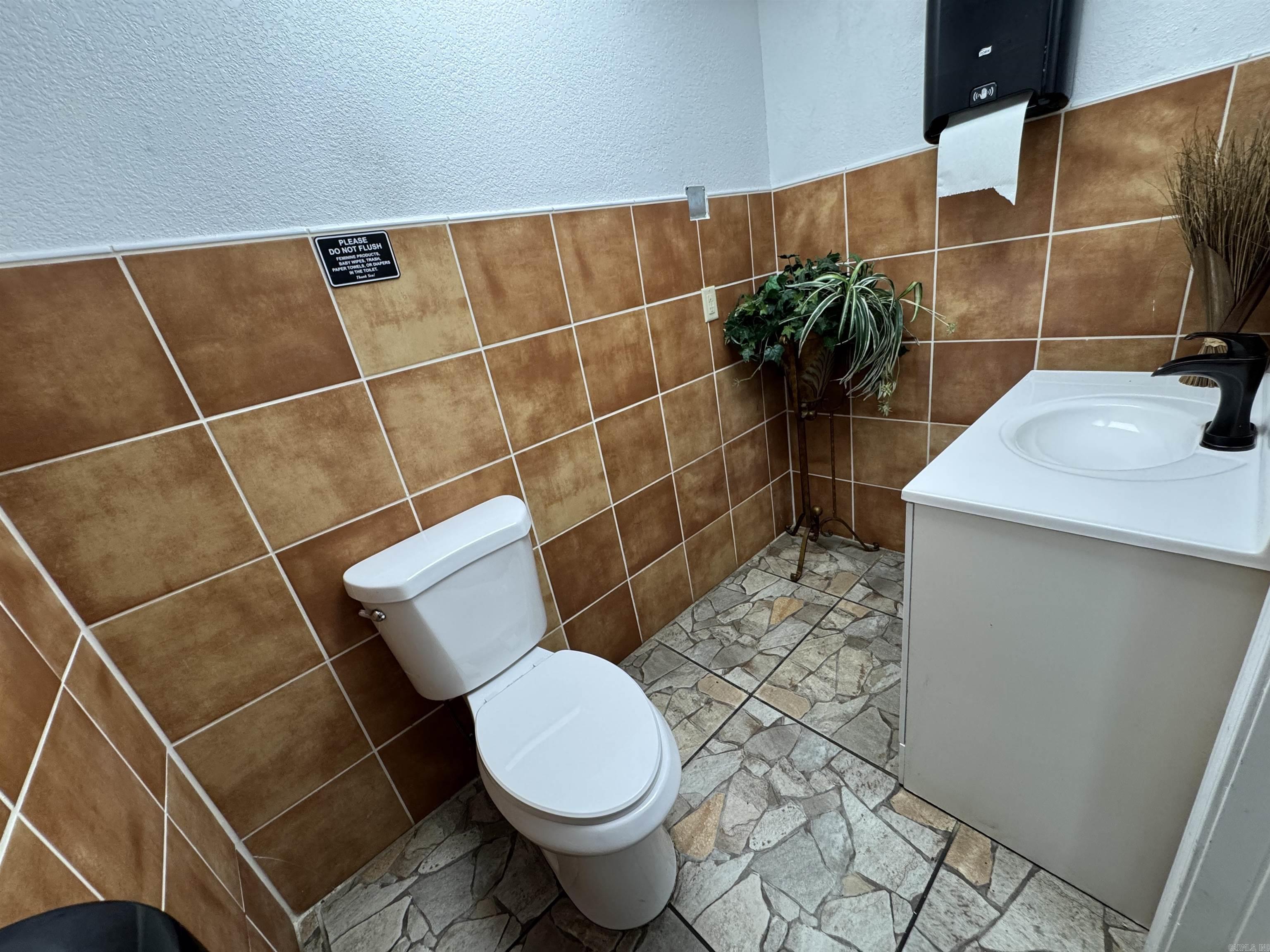 510 California Ave Property Photo 25