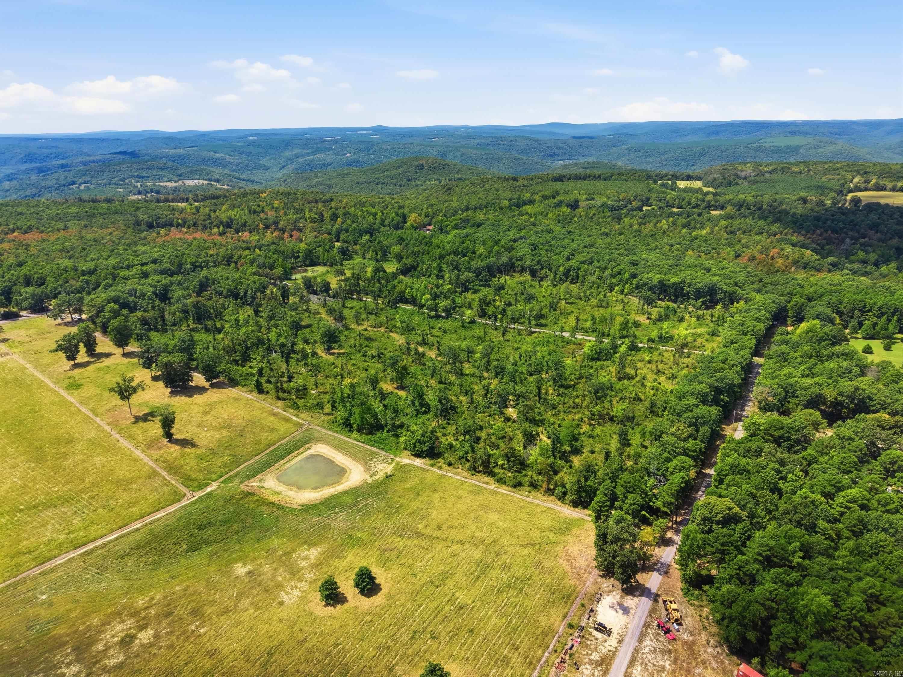 849-889 Presnull Road Property Photo 8