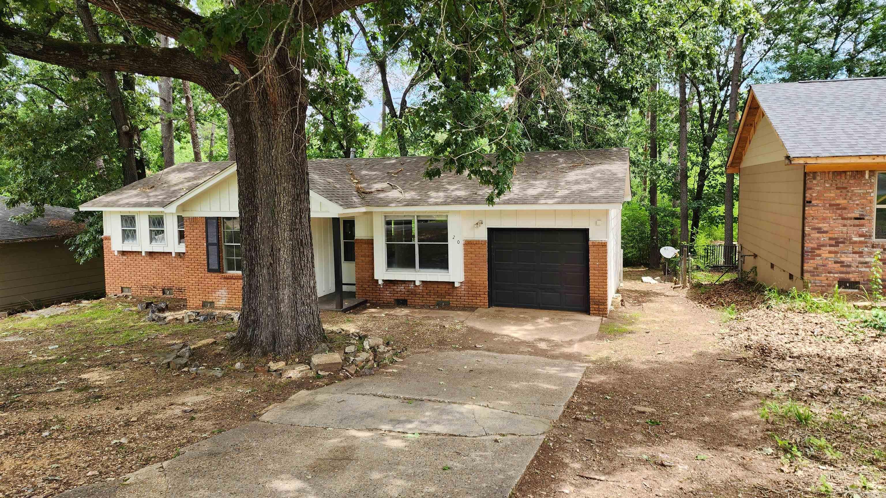 20 W Windsor Drive Property Photo 27