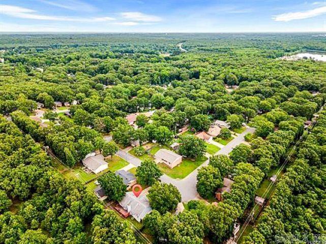 96 Creekwood Drive Property Photo 3