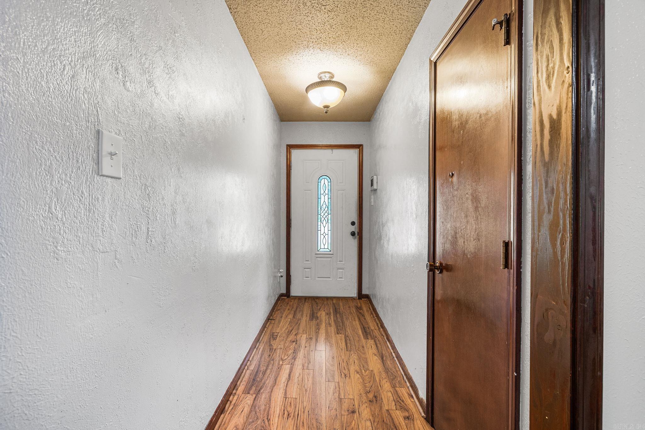 96 Creekwood Drive Property Photo 4