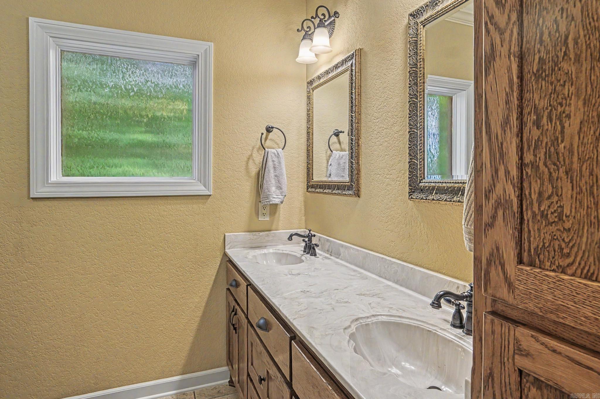 1 Vereda Lane Property Photo 33