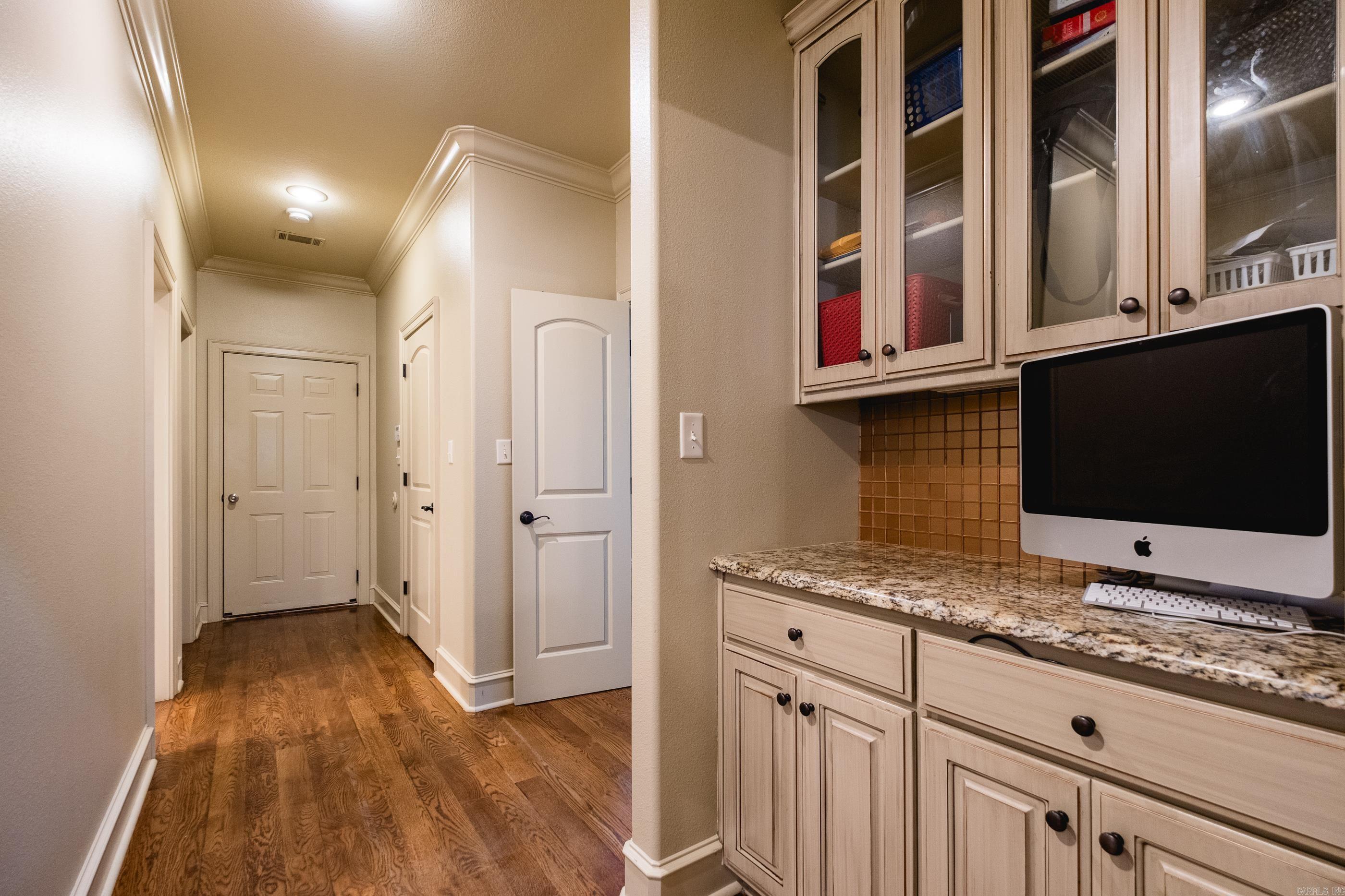 639 Epernay Place Property Photo 14