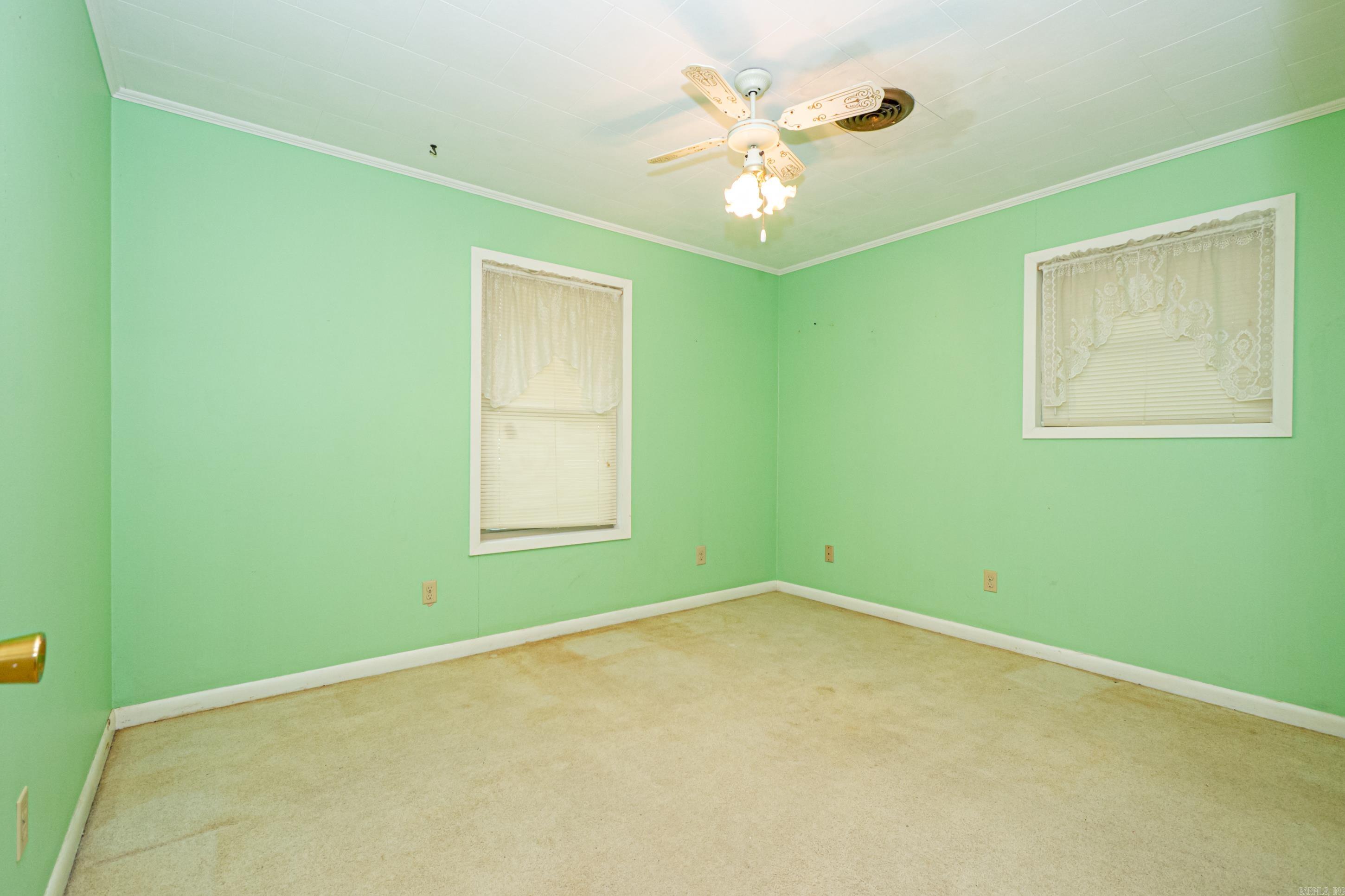202 Fish Street Property Photo 12