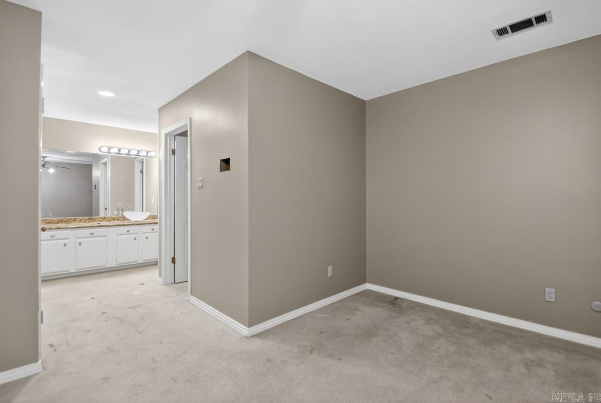 103 Cambridge Place Property Photo 11