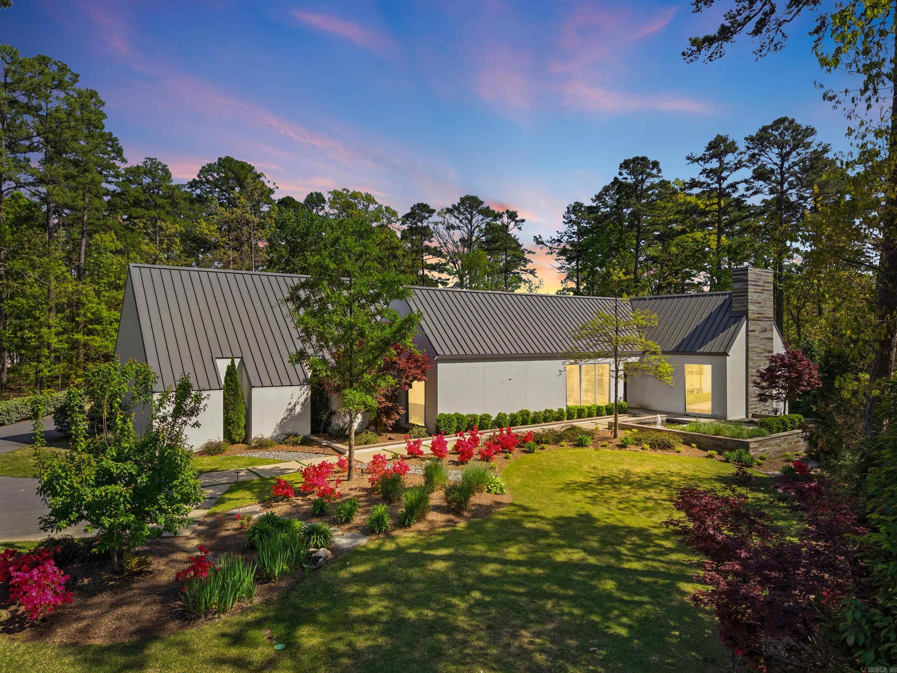 45 Sologne Circle Property Photo 1