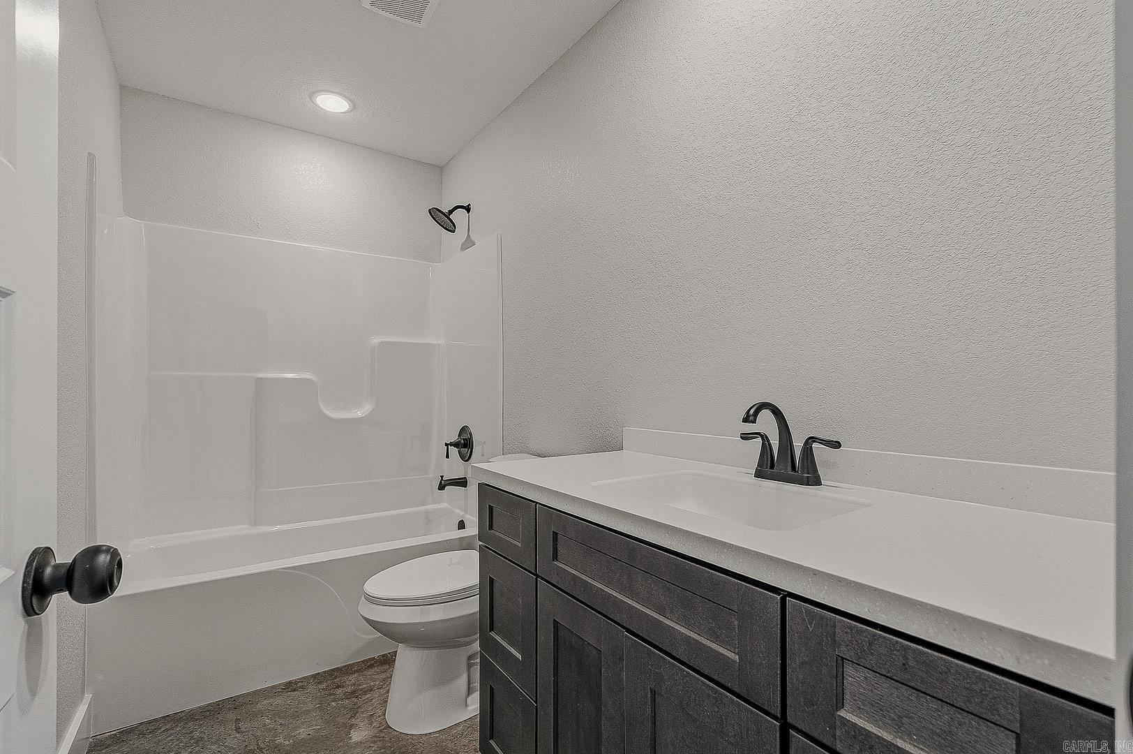 1009 Sixth Property Photo 10
