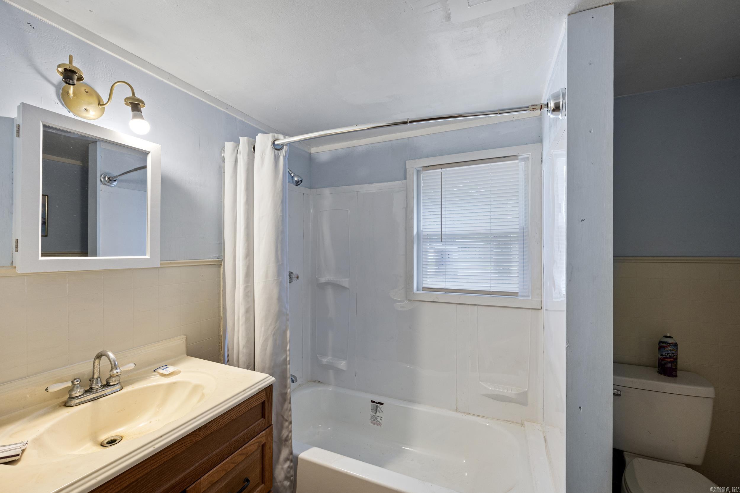 210 S 9 Highway Property Photo 12