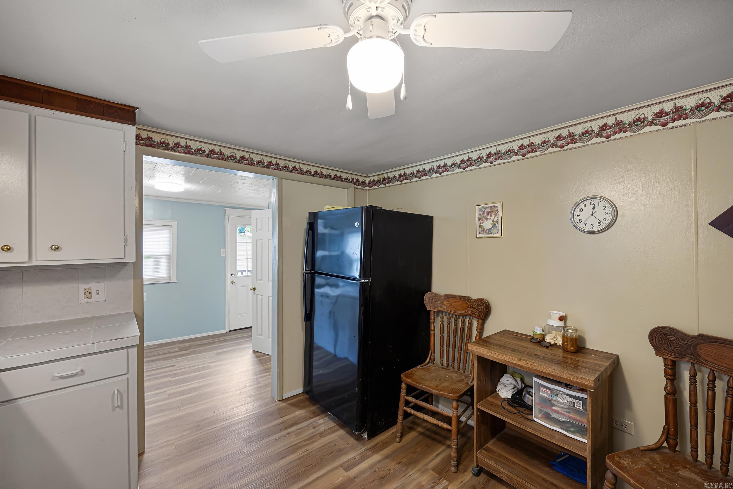 210 S 9 Highway Property Photo 19