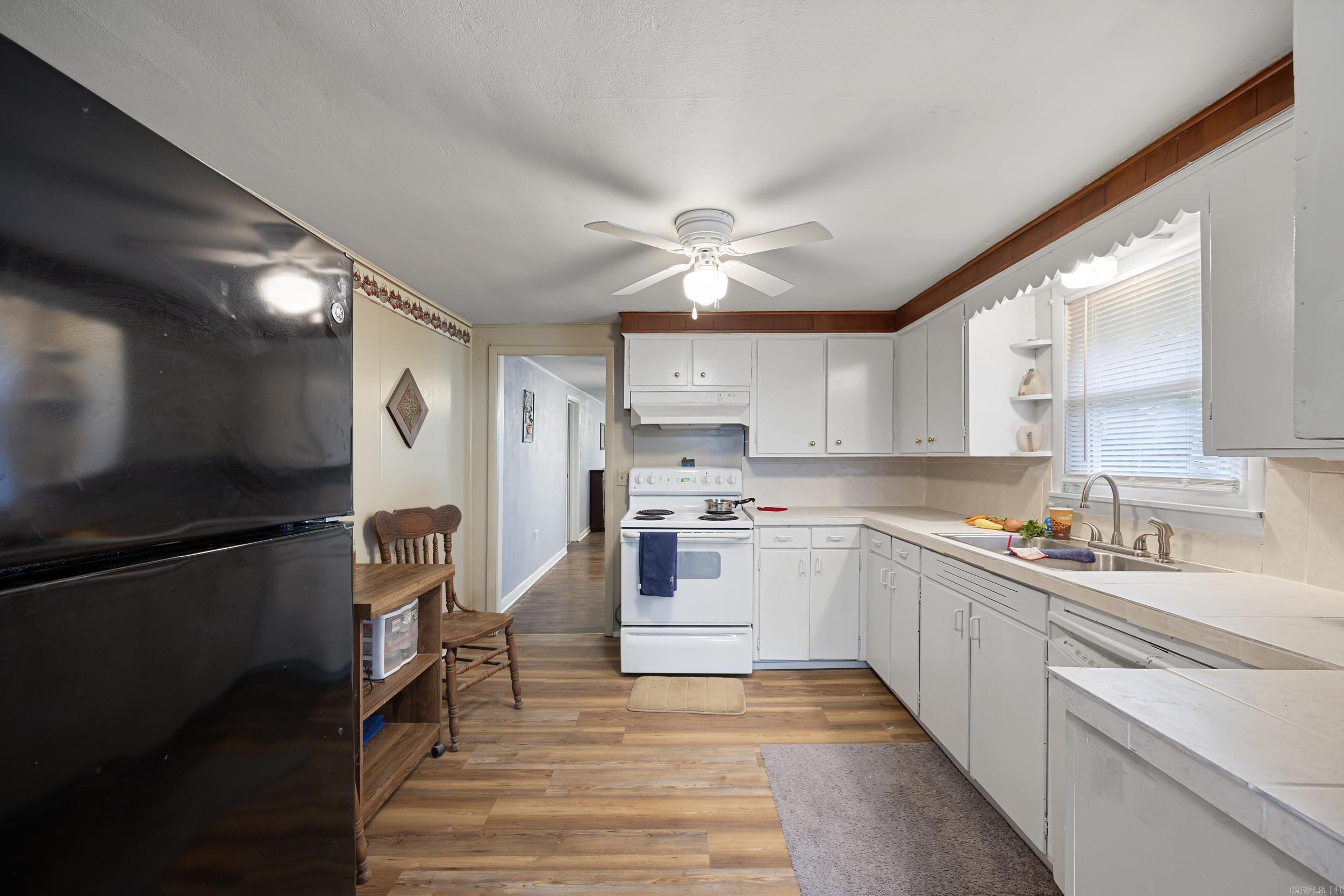 210 S 9 Highway Property Photo 20